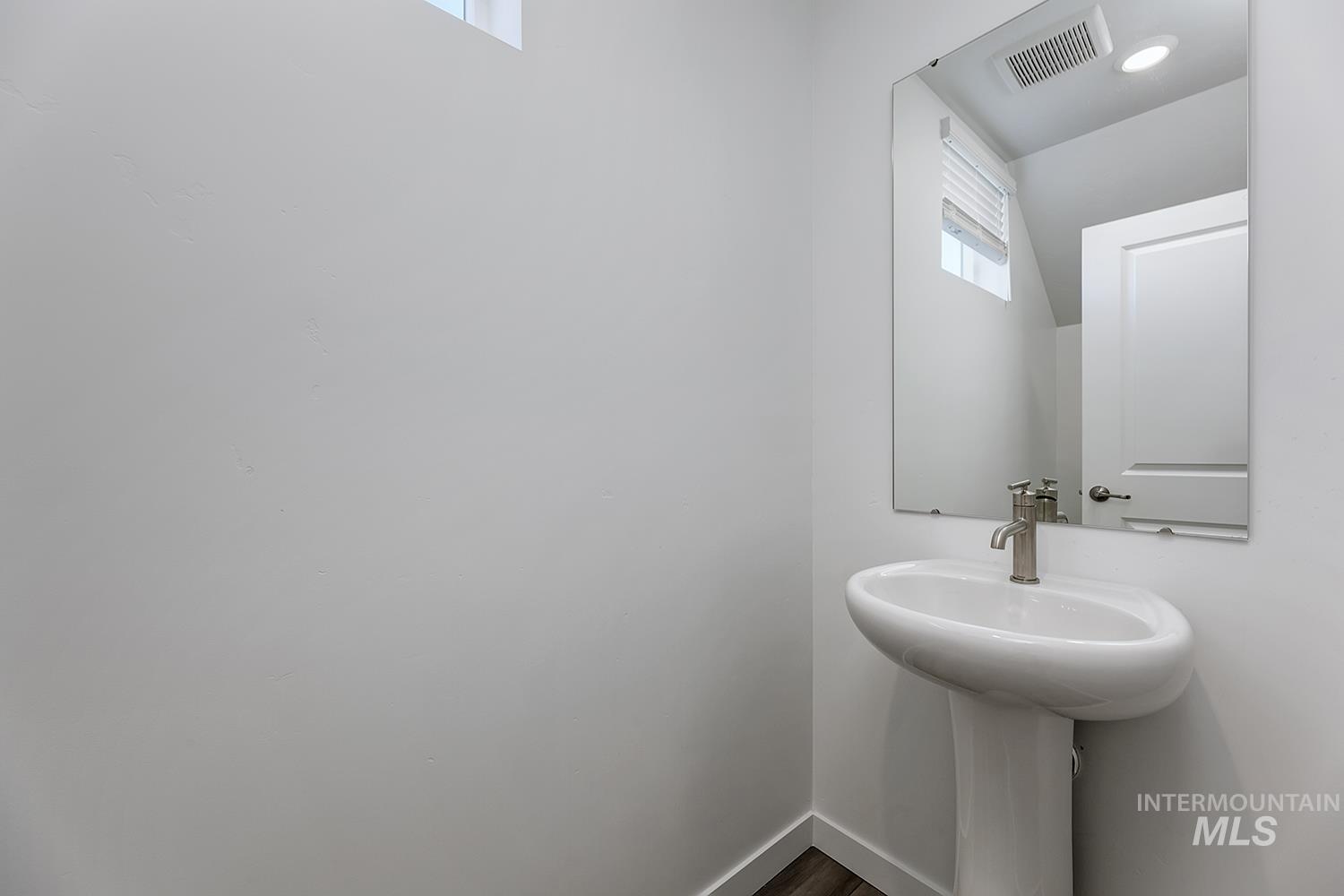 1858 N Big Star Ave, Eagle, Idaho 83616, 3 Bedrooms, 2.5 Bathrooms, Residential For Sale, Price $443,150, 98972880