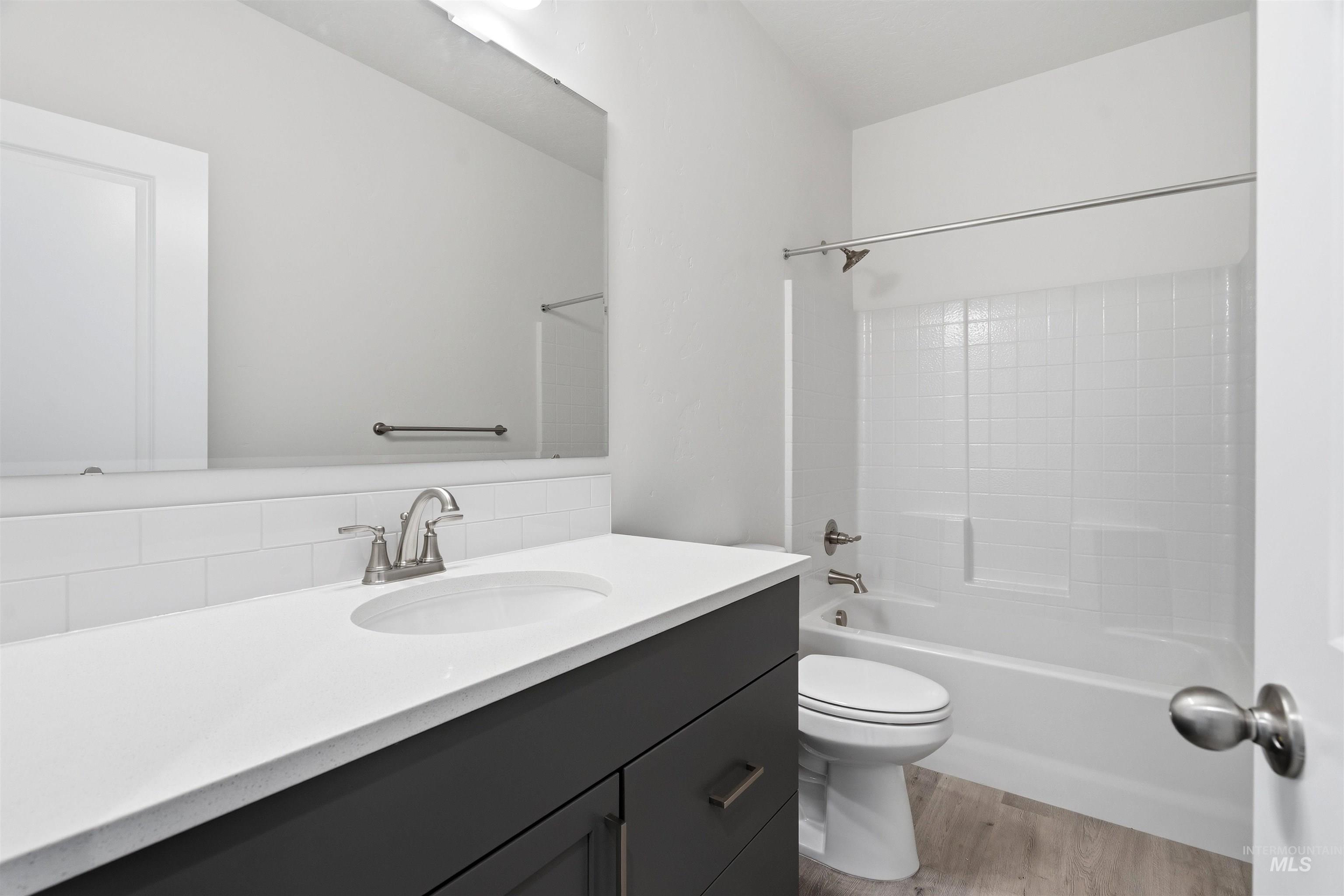 5839 N Patimos Ave, Meridian, Idaho 83646, 4 Bedrooms, 3 Bathrooms, Residential For Sale, Price $509,990, 98972881