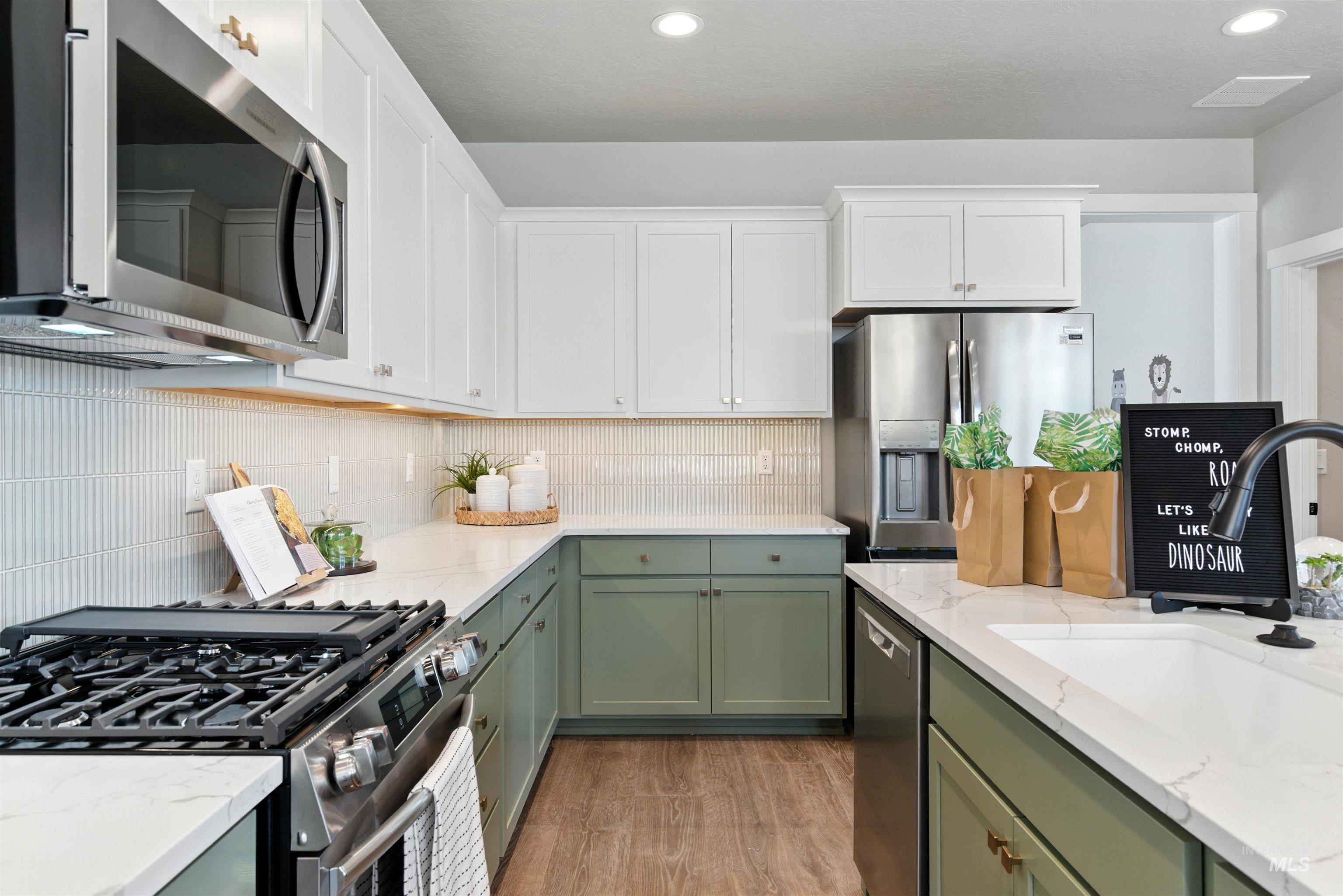 5977 N Backfire Way, Meridian, Idaho 83646, 3 Bedrooms, 2.5 Bathrooms, Residential For Sale, Price $499,990, 98972883