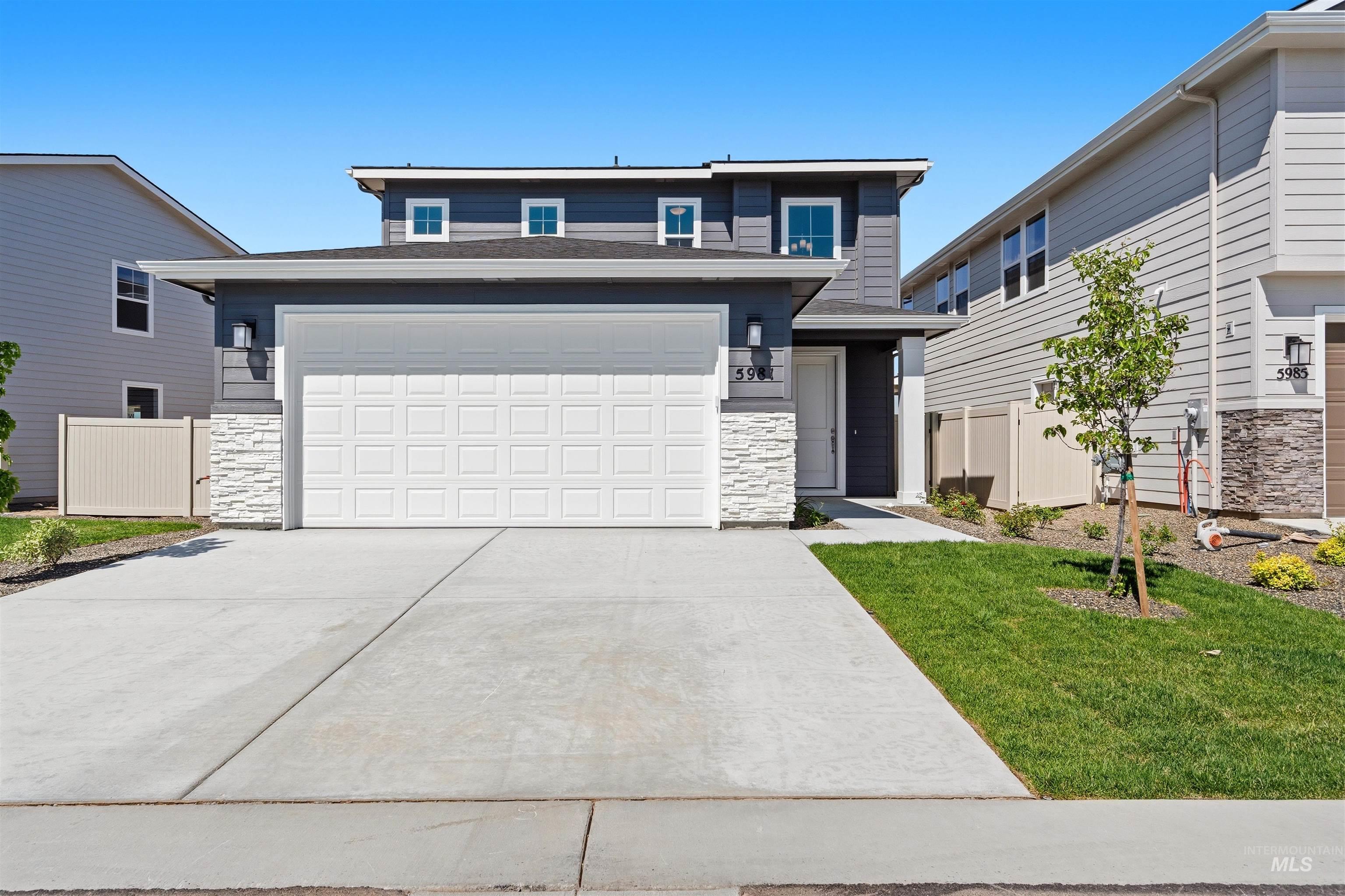 5981 N Backfire Way, Meridian, Idaho 83646, 3 Bedrooms, 2.5 Bathrooms, Residential For Sale, Price $499,990, 98972884