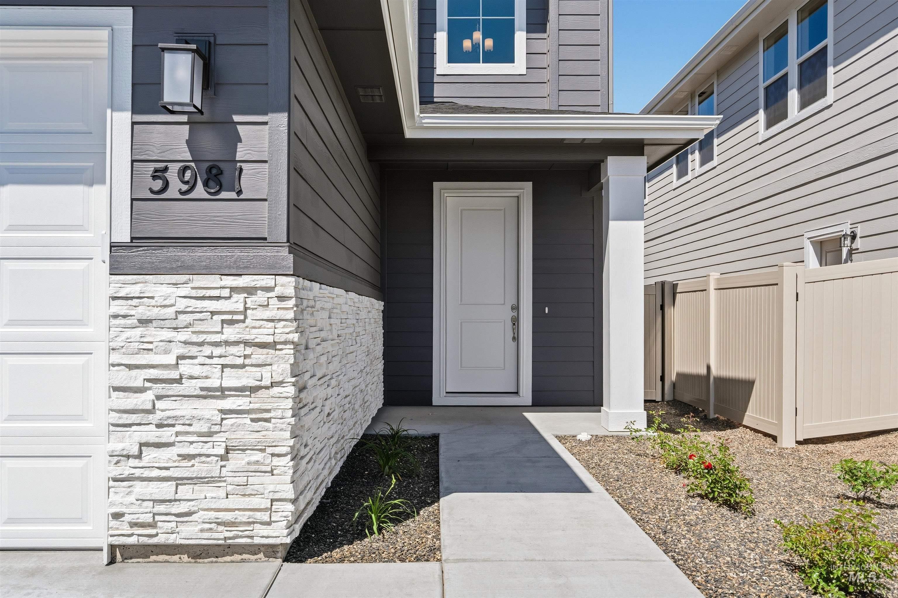 5981 N Backfire Way, Meridian, Idaho 83646, 3 Bedrooms, 2.5 Bathrooms, Residential For Sale, Price $499,990,MLS 98972884