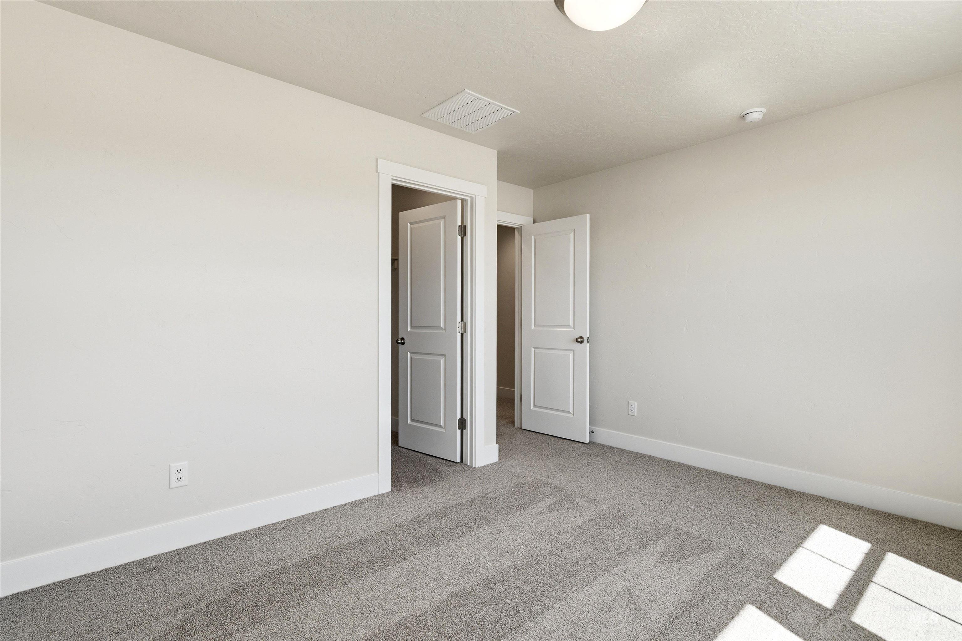 5985 N Backfire Way, Meridian, Idaho 83646, 4 Bedrooms, 2.5 Bathrooms, Residential For Sale, Price $514,990,MLS 98972886