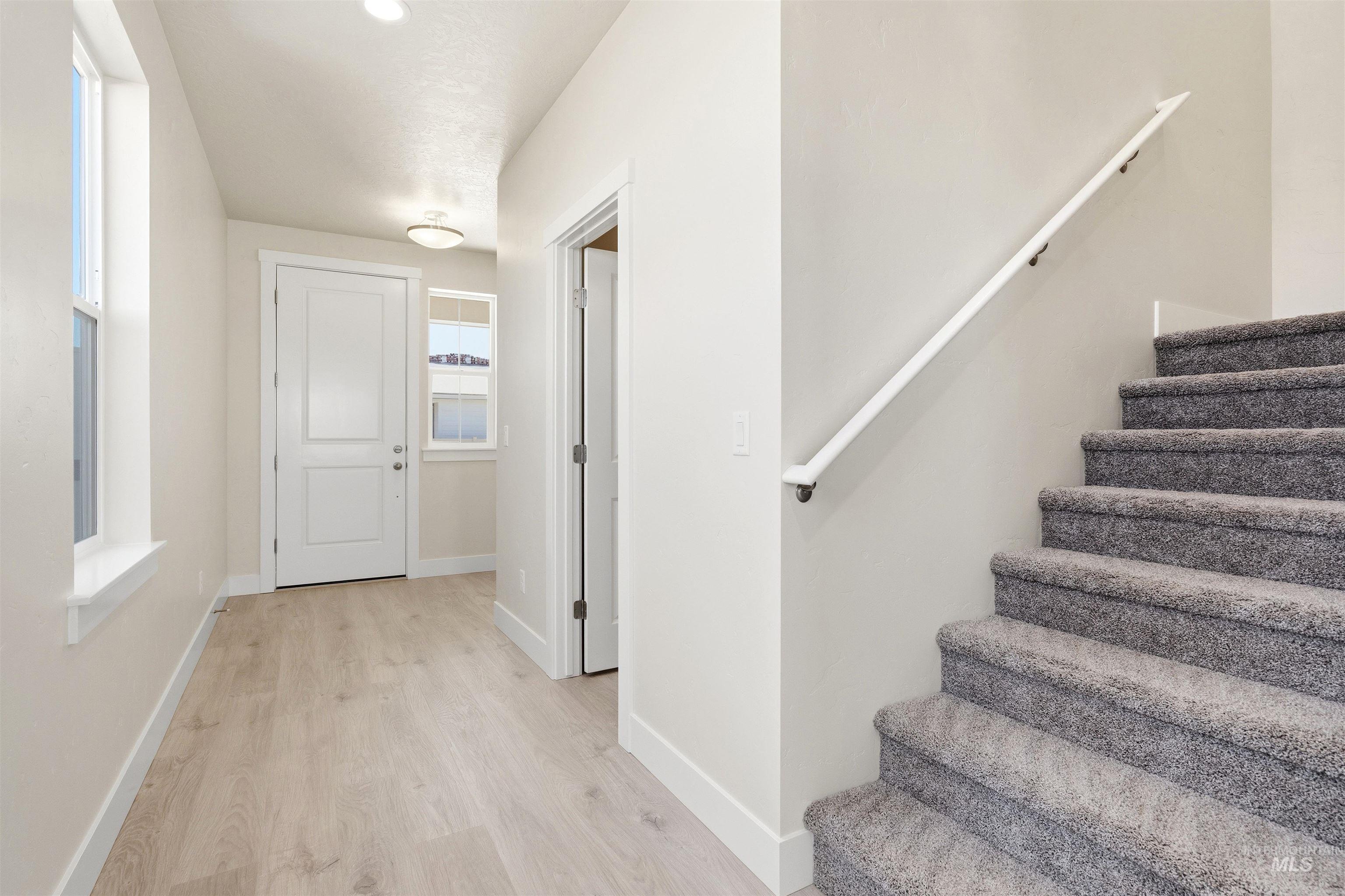 5985 N Backfire Way, Meridian, Idaho 83646, 4 Bedrooms, 2.5 Bathrooms, Residential For Sale, Price $514,990,MLS 98972886