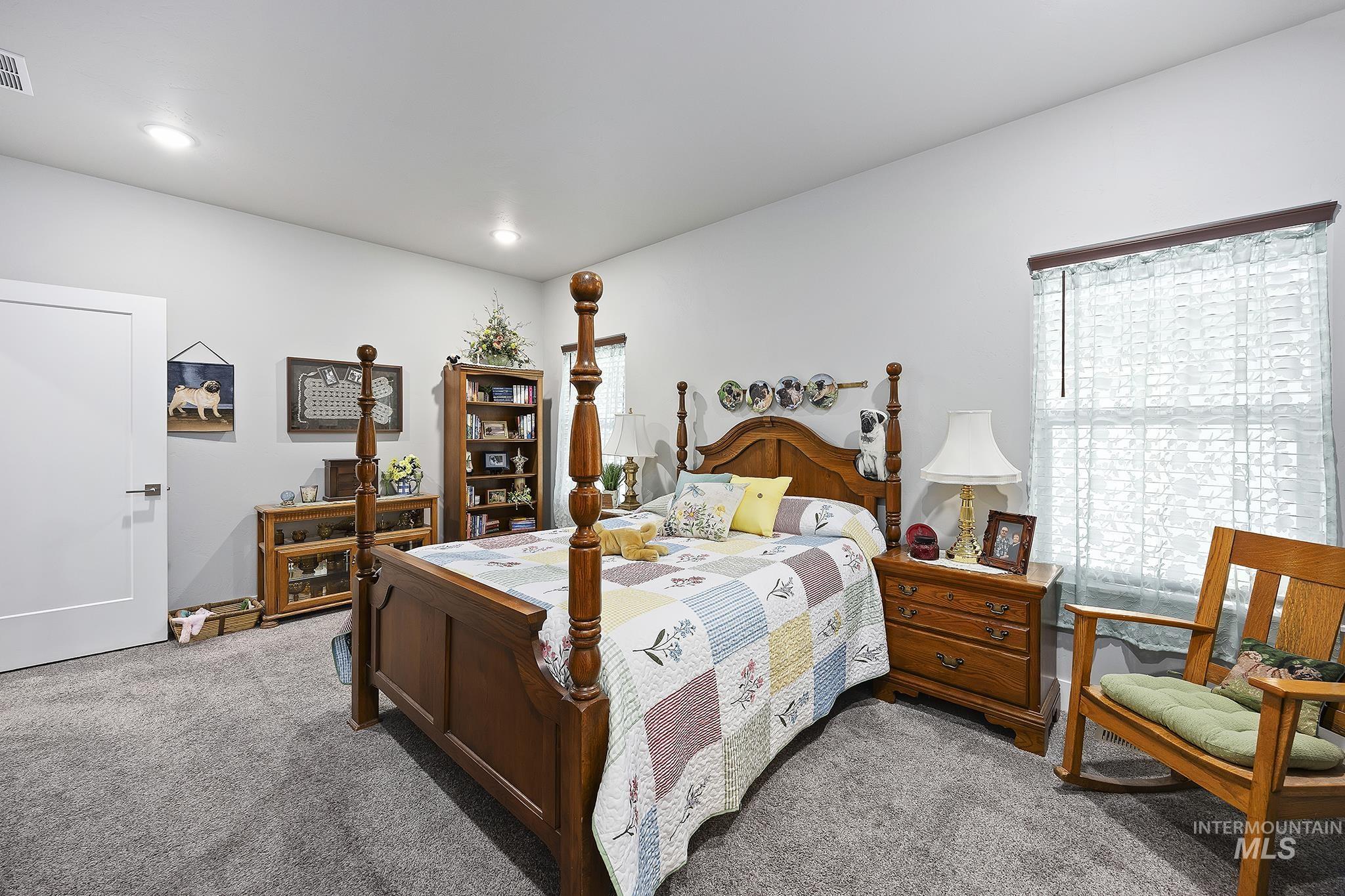 1062 Cottage Rd, Twin Falls, Idaho 83301, 2 Bedrooms, 2 Bathrooms, Residential For Sale, Price $369,900,MLS 98972887