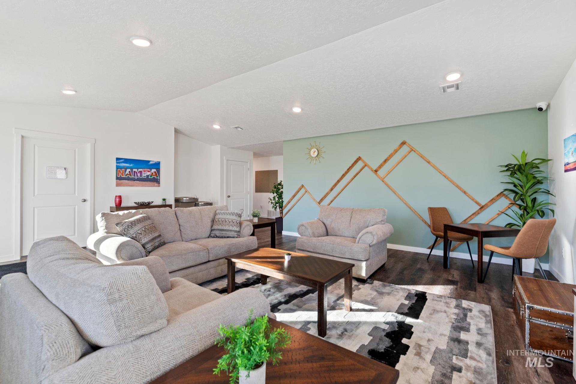 5664 E Surfers Point Lane, Nampa, Idaho 83687, 3 Bedrooms, 2 Bathrooms, Residential Income For Sale, Price $1,050,000,MLS 98972890