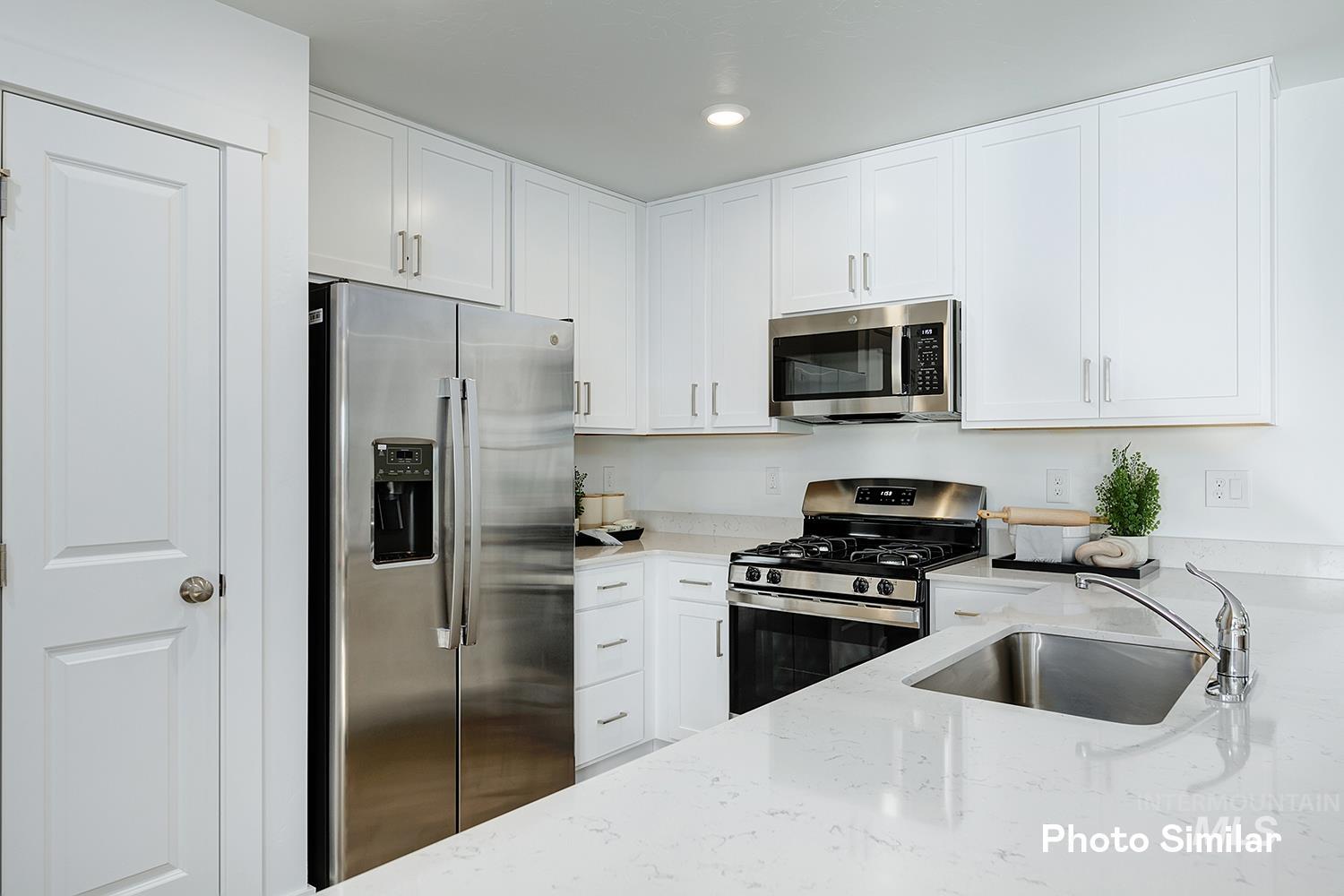 18387 N Sparkleberry Ave, Nampa, Idaho 83687, 4 Bedrooms, 2 Bathrooms, Residential For Sale, Price $424,000,MLS 98972892