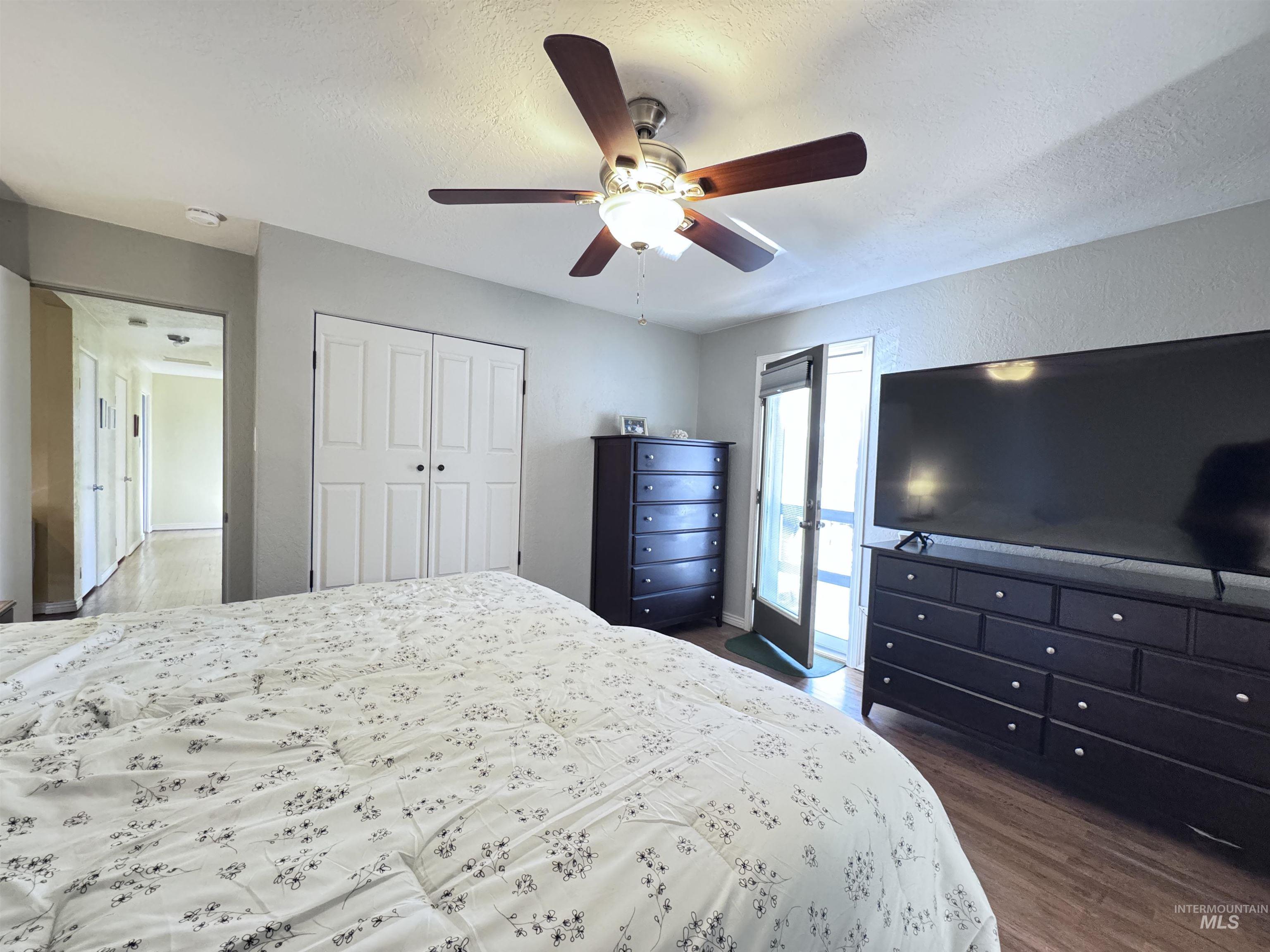 311 Falls Avenue West, Twin Falls, Idaho 83301, 4 Bedrooms, 2 Bathrooms, Residential For Sale, Price $364,900,MLS 98972893