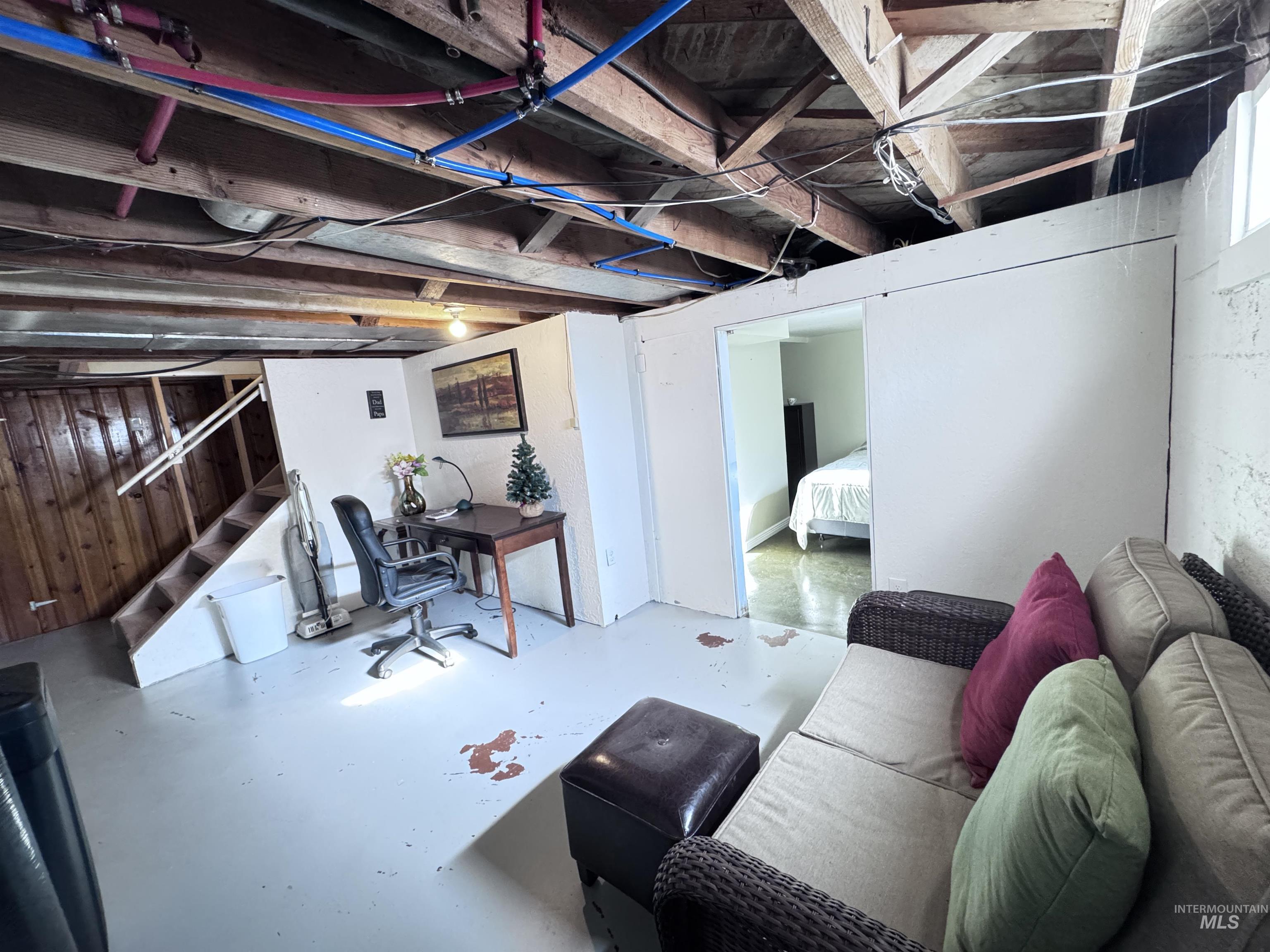 311 Falls Avenue West, Twin Falls, Idaho 83301, 4 Bedrooms, 2 Bathrooms, Residential For Sale, Price $364,900,MLS 98972893