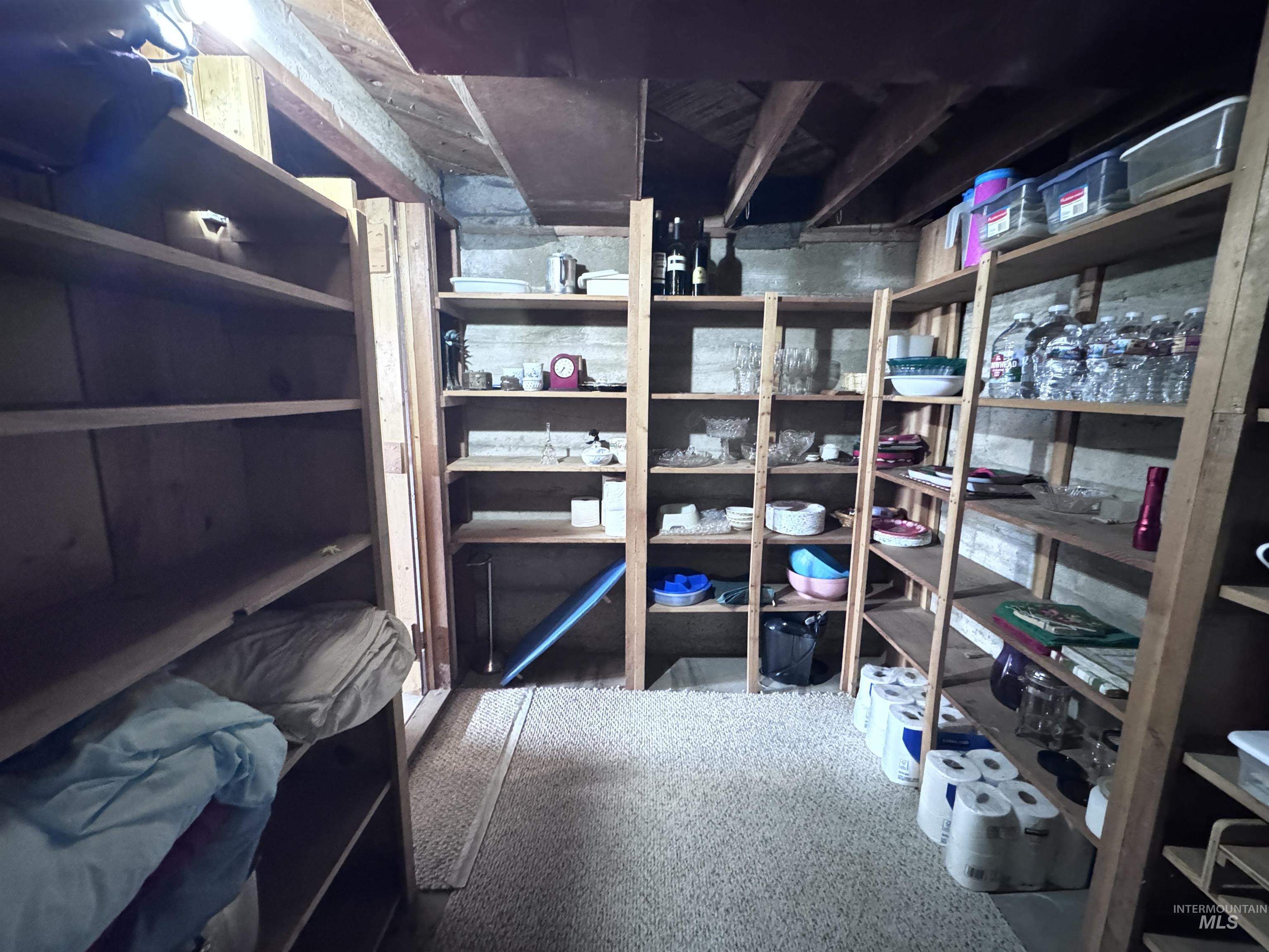 311 Falls Avenue West, Twin Falls, Idaho 83301, 4 Bedrooms, 2 Bathrooms, Residential For Sale, Price $364,900,MLS 98972893