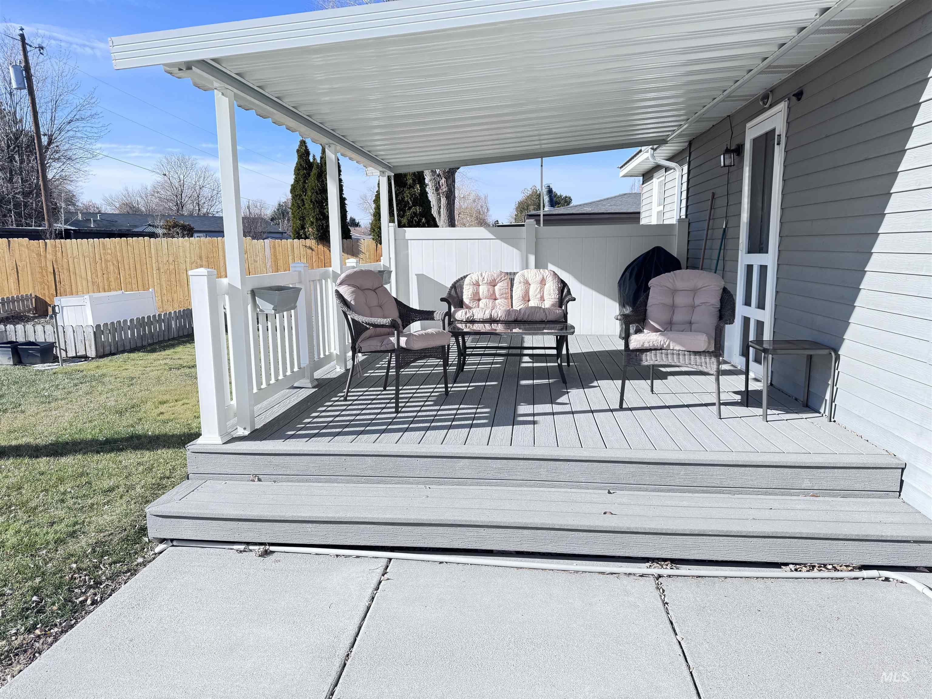 311 Falls Avenue West, Twin Falls, Idaho 83301, 4 Bedrooms, 2 Bathrooms, Residential For Sale, Price $364,900,MLS 98972893