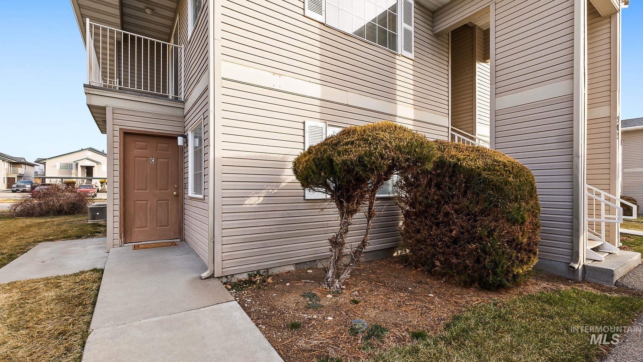 503 Caribou Dr, Mountain Home, Idaho 83647-4622, 2 Bedrooms, 2 Bathrooms, Residential Income For Sale, Price $724,900,MLS 98972896