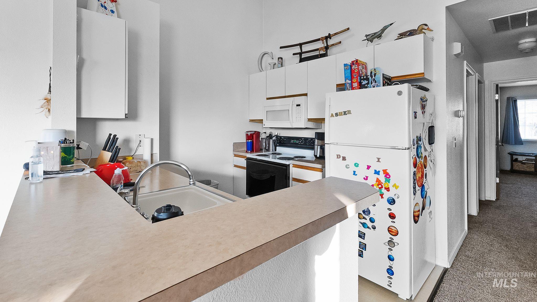 503 Caribou Dr, Mountain Home, Idaho 83647-4622, 2 Bedrooms, 2 Bathrooms, Residential Income For Sale, Price $724,900,MLS 98972896