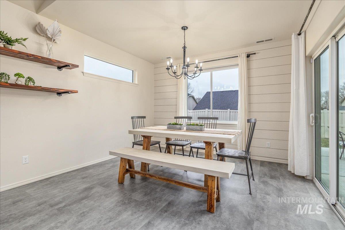 2213 E Elm Grove Dr, Nampa, Idaho 83686, 4 Bedrooms, 2 Bathrooms, Residential For Sale, Price $449,900,MLS 98972897