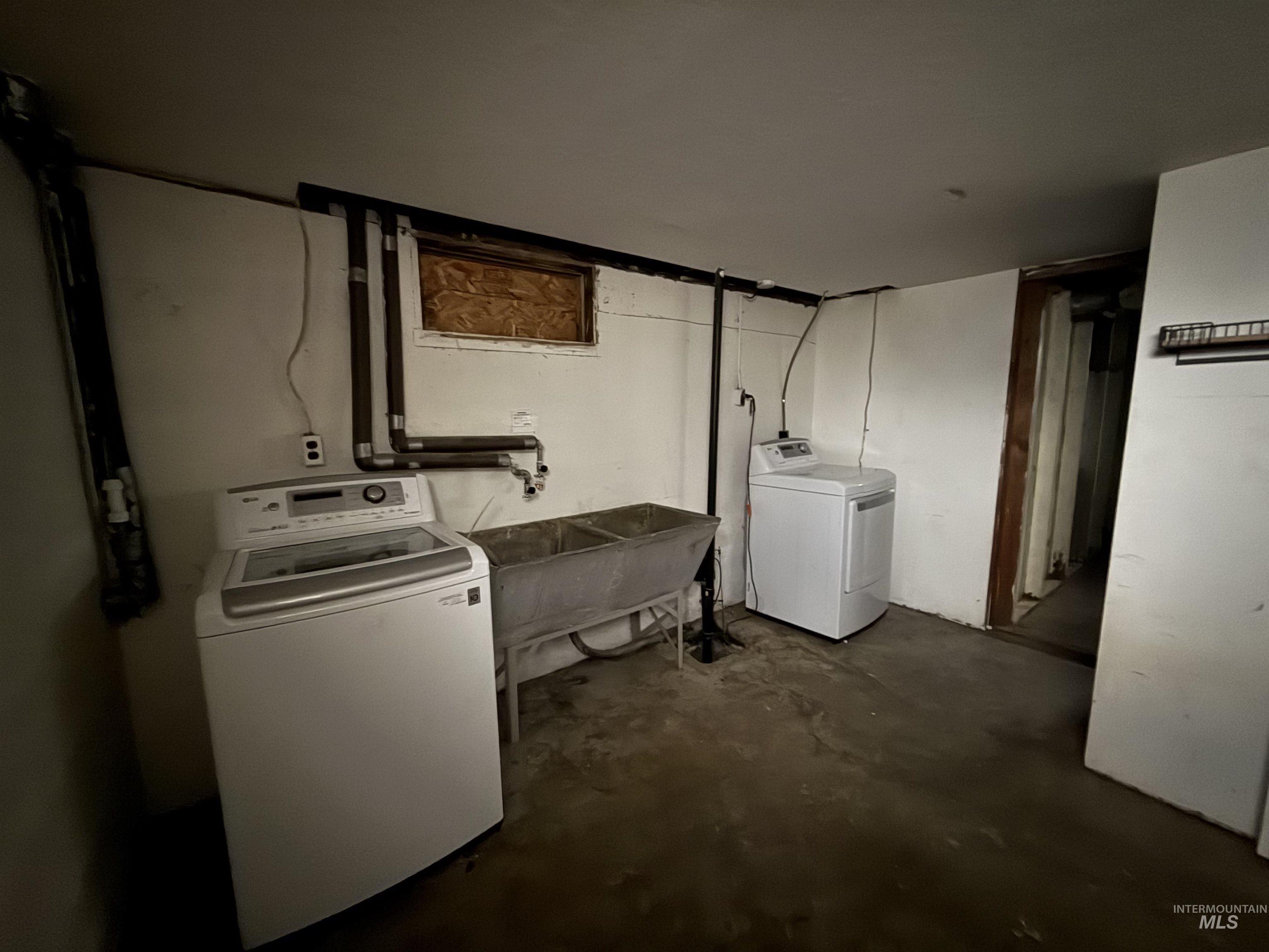 1911 Lansing Ave, Caldwell, Idaho 83605, 2 Bedrooms, 1 Bathroom, Residential For Sale, Price $294,000,MLS 98972900