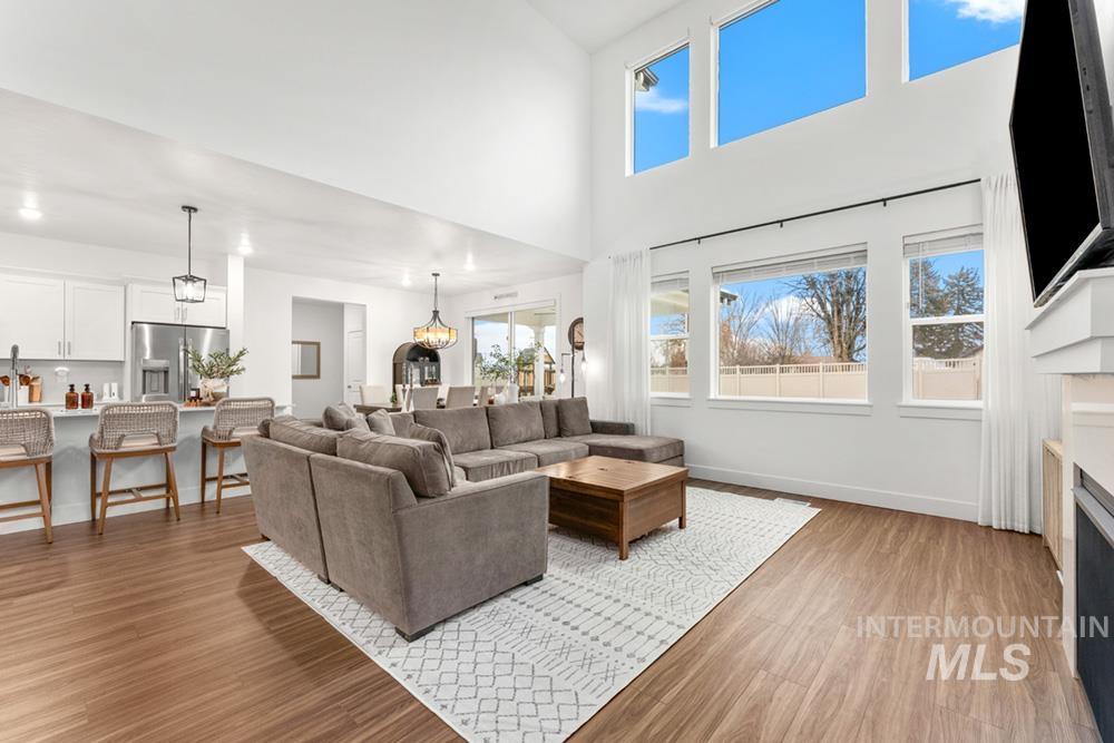 18228 N Rain Dance Way, Nampa, Idaho 83687, 5 Bedrooms, 3 Bathrooms, Residential For Sale, Price $598,000,MLS 98972902