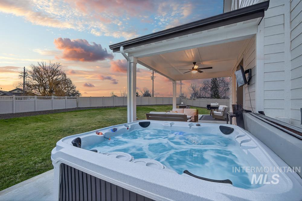 18228 N Rain Dance Way, Nampa, Idaho 83687, 5 Bedrooms, 3 Bathrooms, Residential For Sale, Price $598,000,MLS 98972902