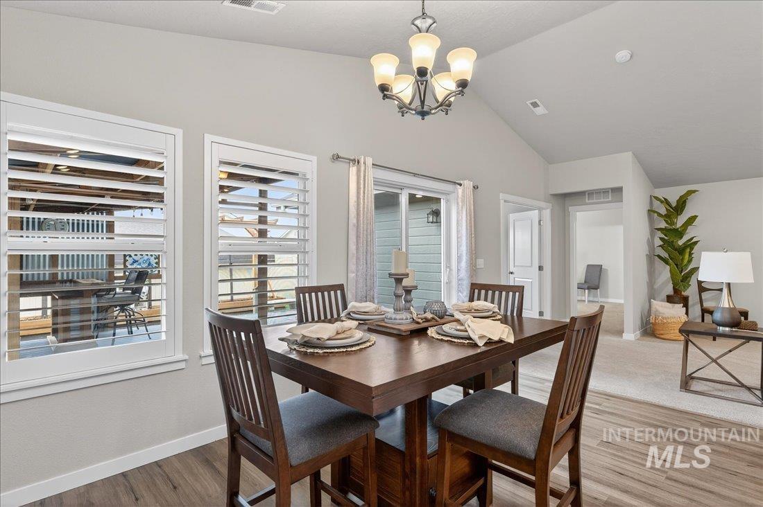 16827 N Cornwallis Way, Nampa, Idaho 83687, 3 Bedrooms, 2 Bathrooms, Residential For Sale, Price $459,000,MLS 98972905