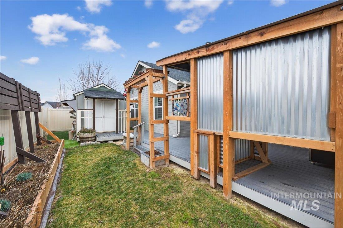 16827 N Cornwallis Way, Nampa, Idaho 83687, 3 Bedrooms, 2 Bathrooms, Residential For Sale, Price $459,000, 98972905