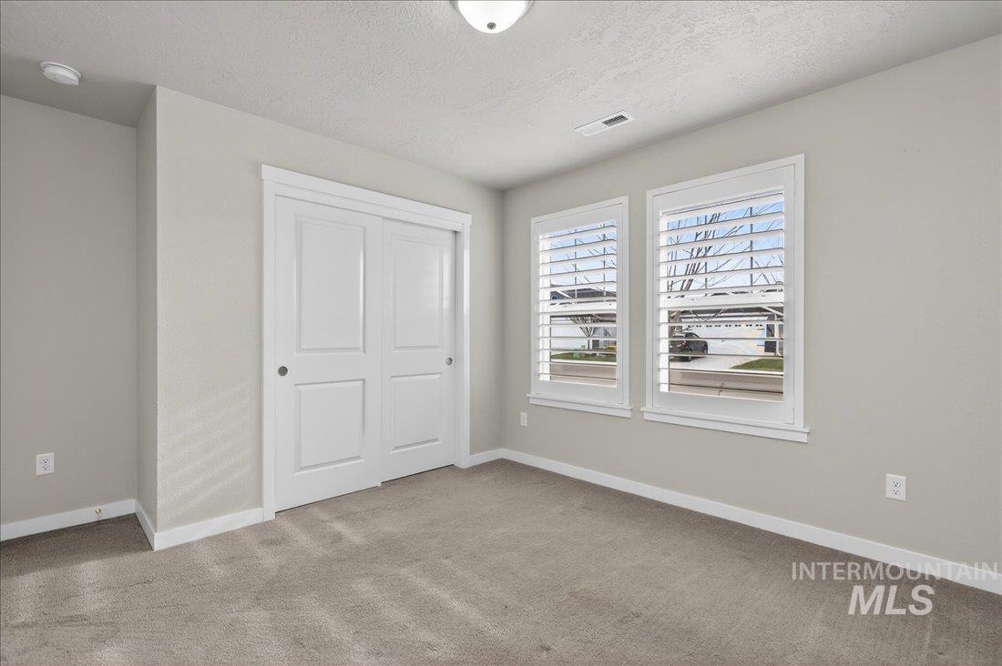 16827 N Cornwallis Way, Nampa, Idaho 83687, 3 Bedrooms, 2 Bathrooms, Residential For Sale, Price $459,000, 98972905