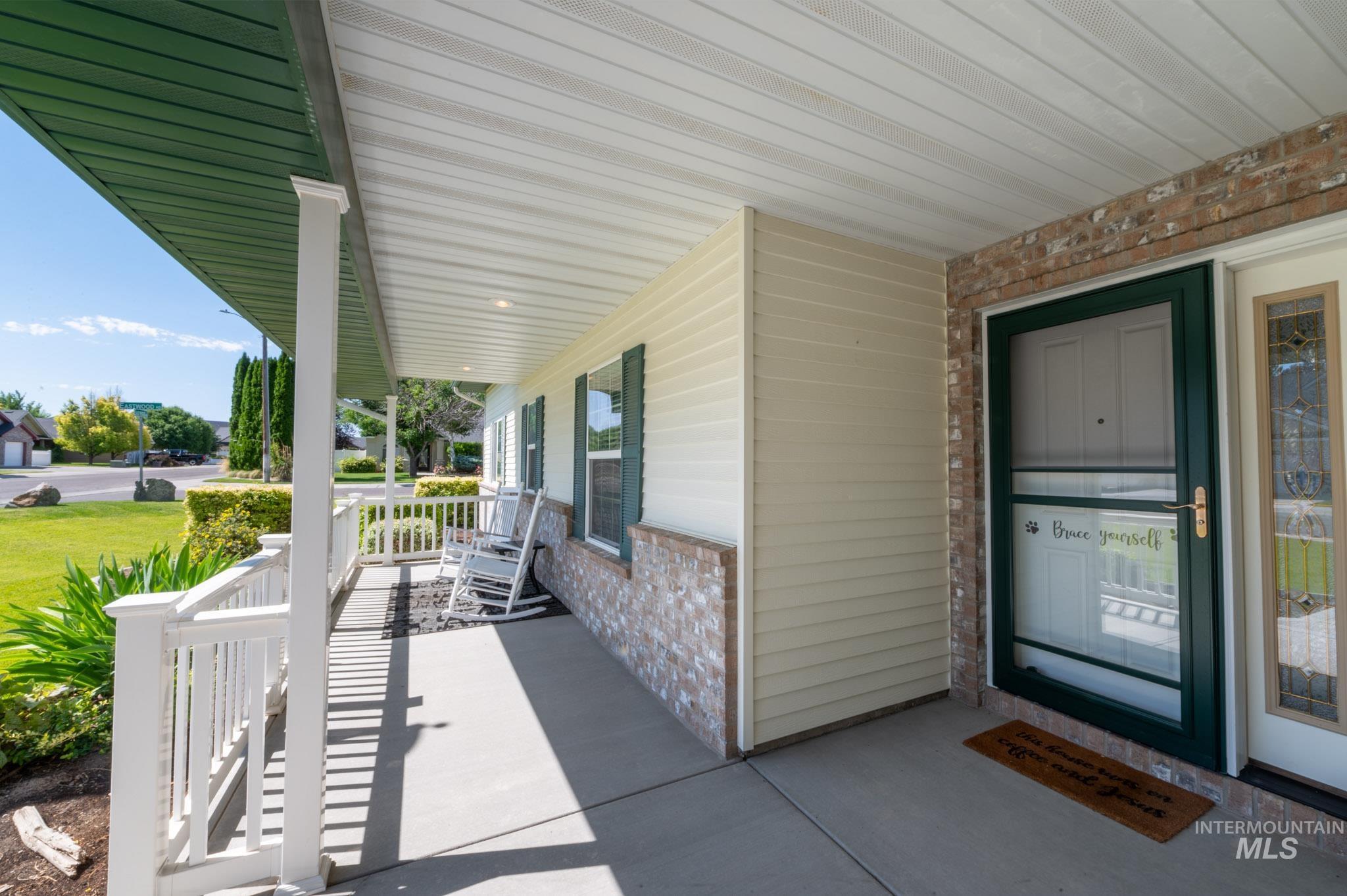 1143 Eastridge Way, Twin Falls, Idaho 83301, 4 Bedrooms, 2.5 Bathrooms, Residential For Sale, Price $595,000,MLS 98972908