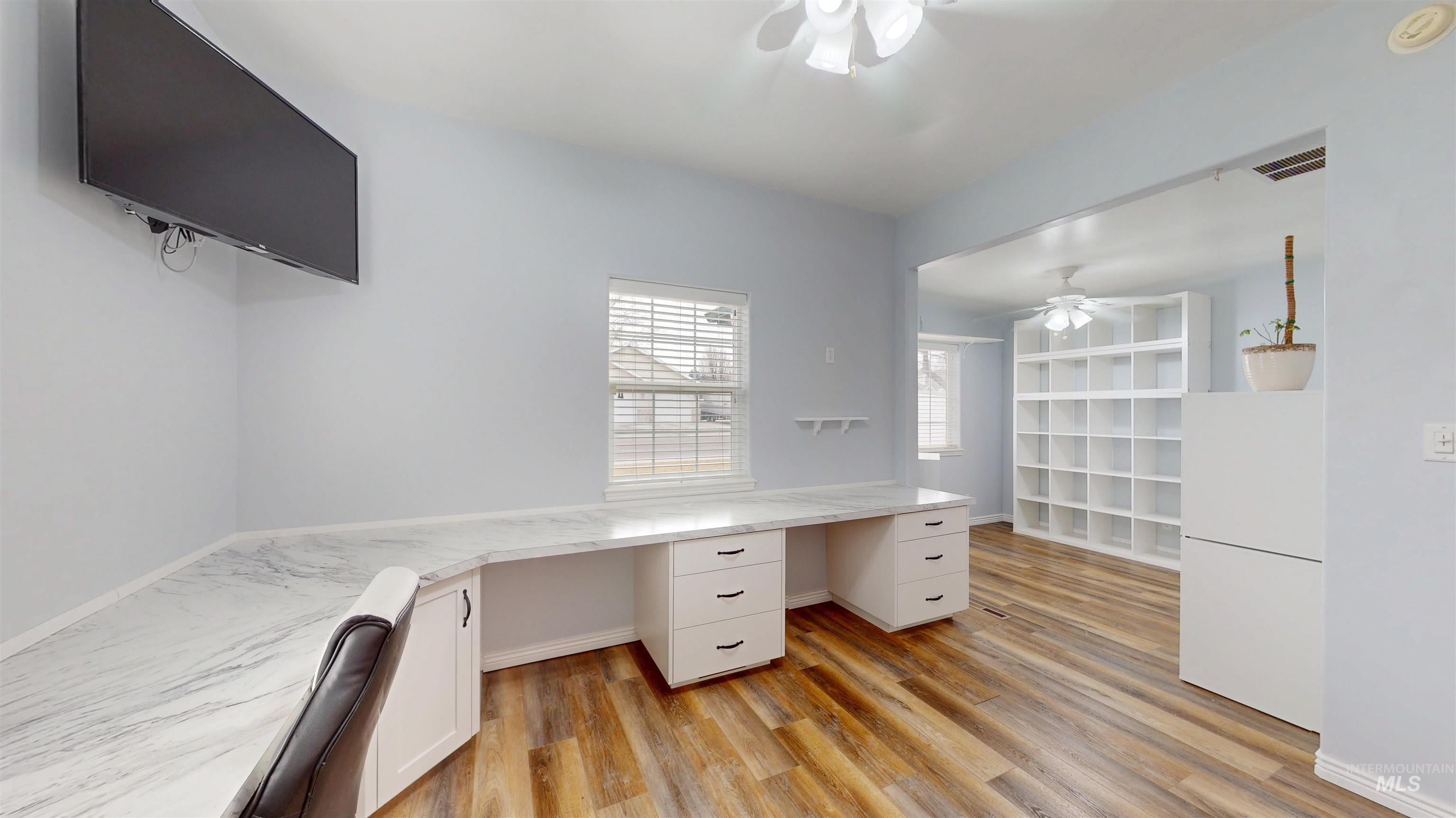 1143 Eastridge Way, Twin Falls, Idaho 83301, 3 Bedrooms, 2.5 Bathrooms, Residential For Sale, Price $595,000,MLS 98972908