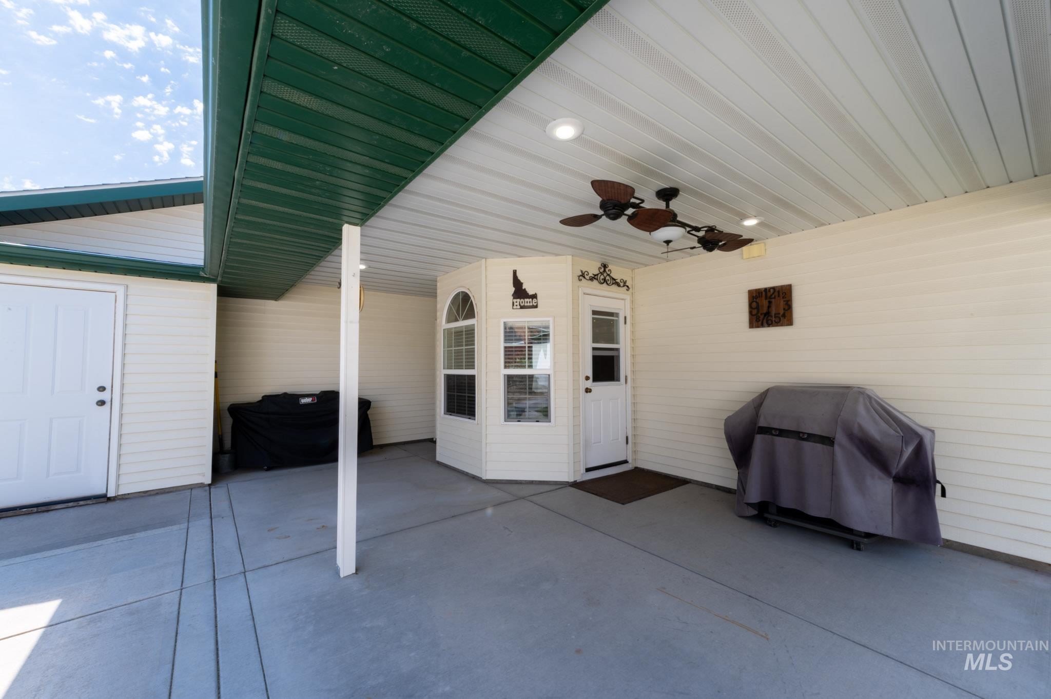 1143 Eastridge Way, Twin Falls, Idaho 83301, 4 Bedrooms, 2.5 Bathrooms, Residential For Sale, Price $595,000,MLS 98972908