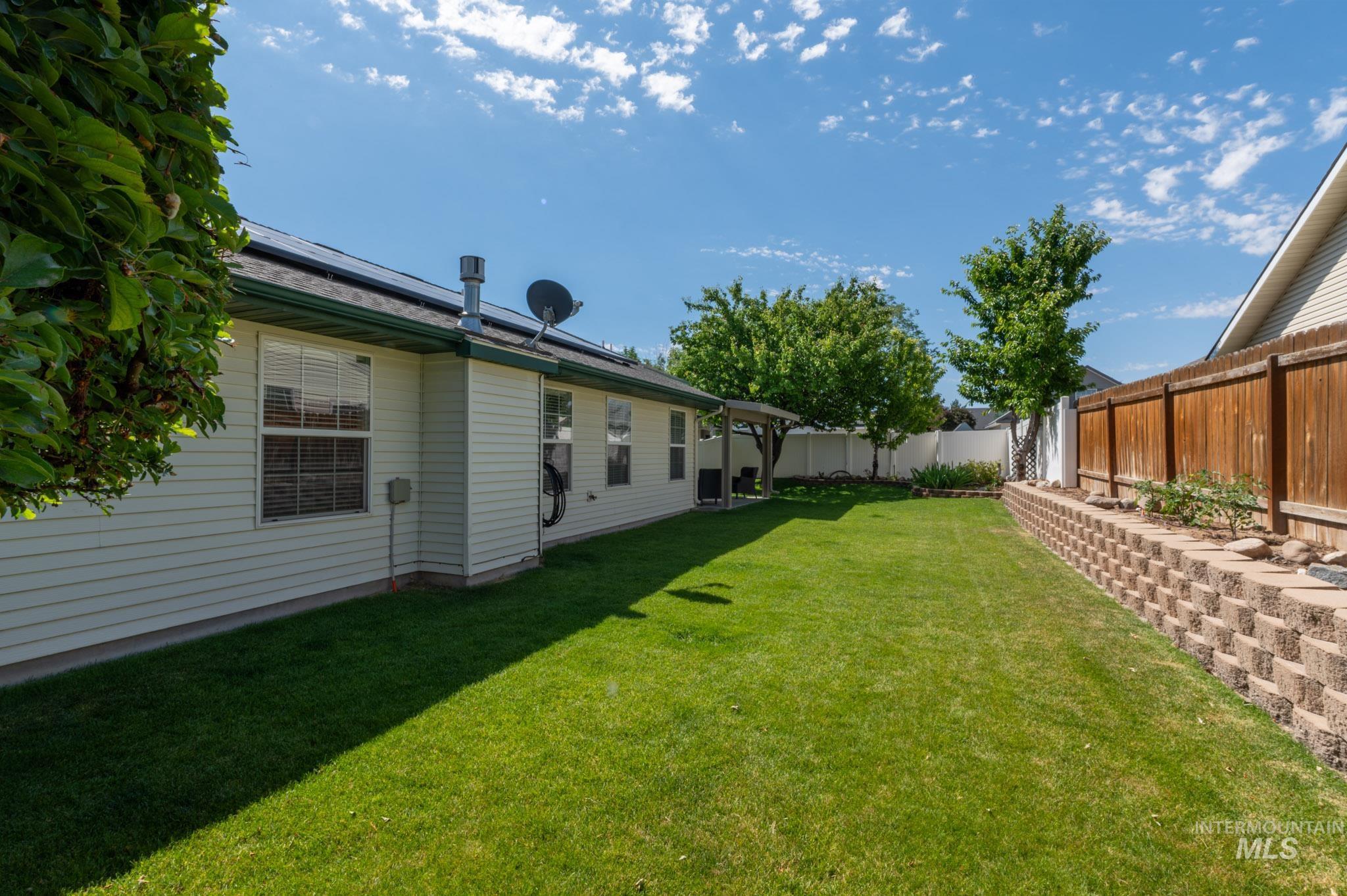 1143 Eastridge Way, Twin Falls, Idaho 83301, 4 Bedrooms, 2.5 Bathrooms, Residential For Sale, Price $595,000,MLS 98972908