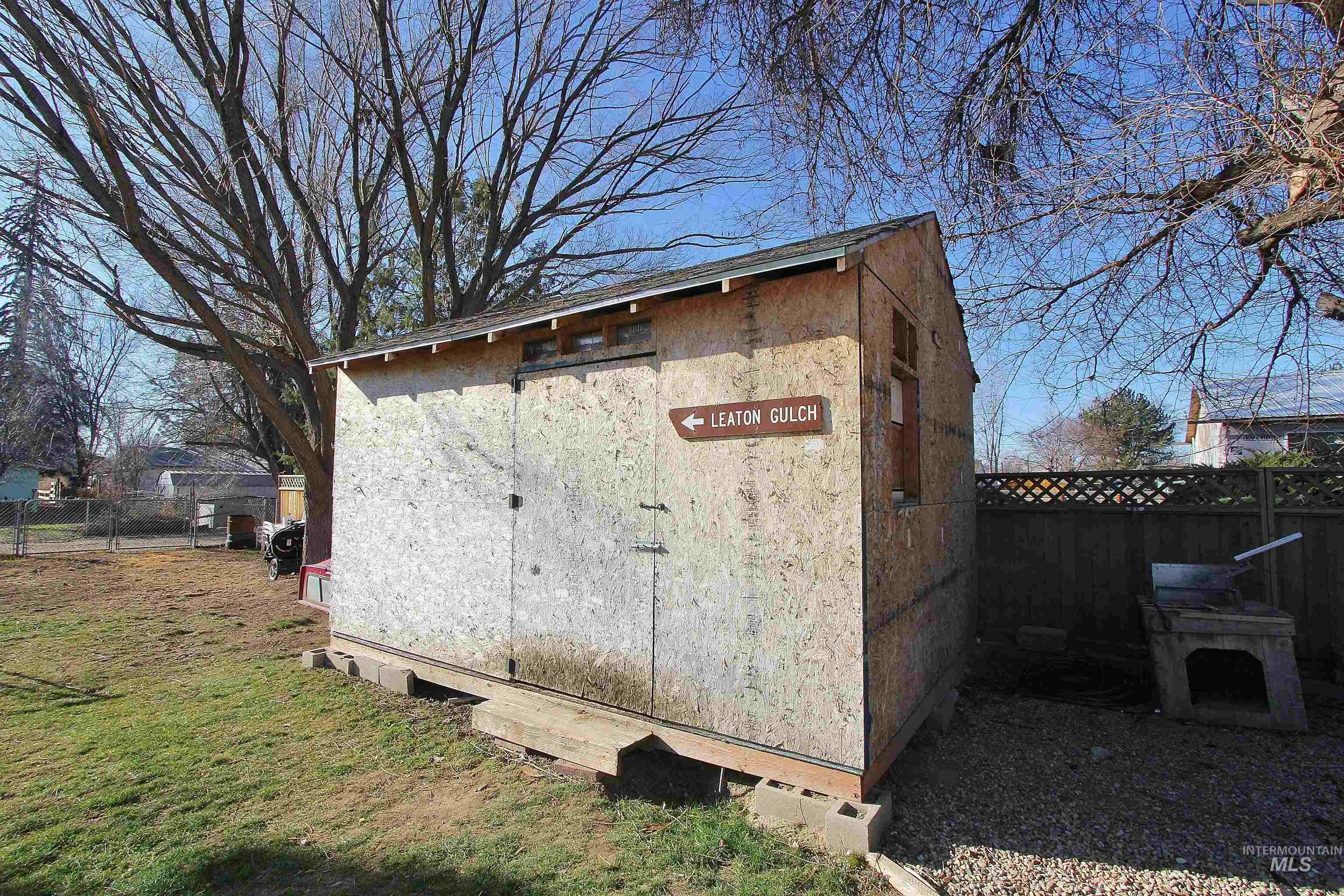 217 W Washington Ave, Homedale, Idaho 83628, 3 Bedrooms, 2 Bathrooms, Residential For Sale, Price $309,900,MLS 98972912