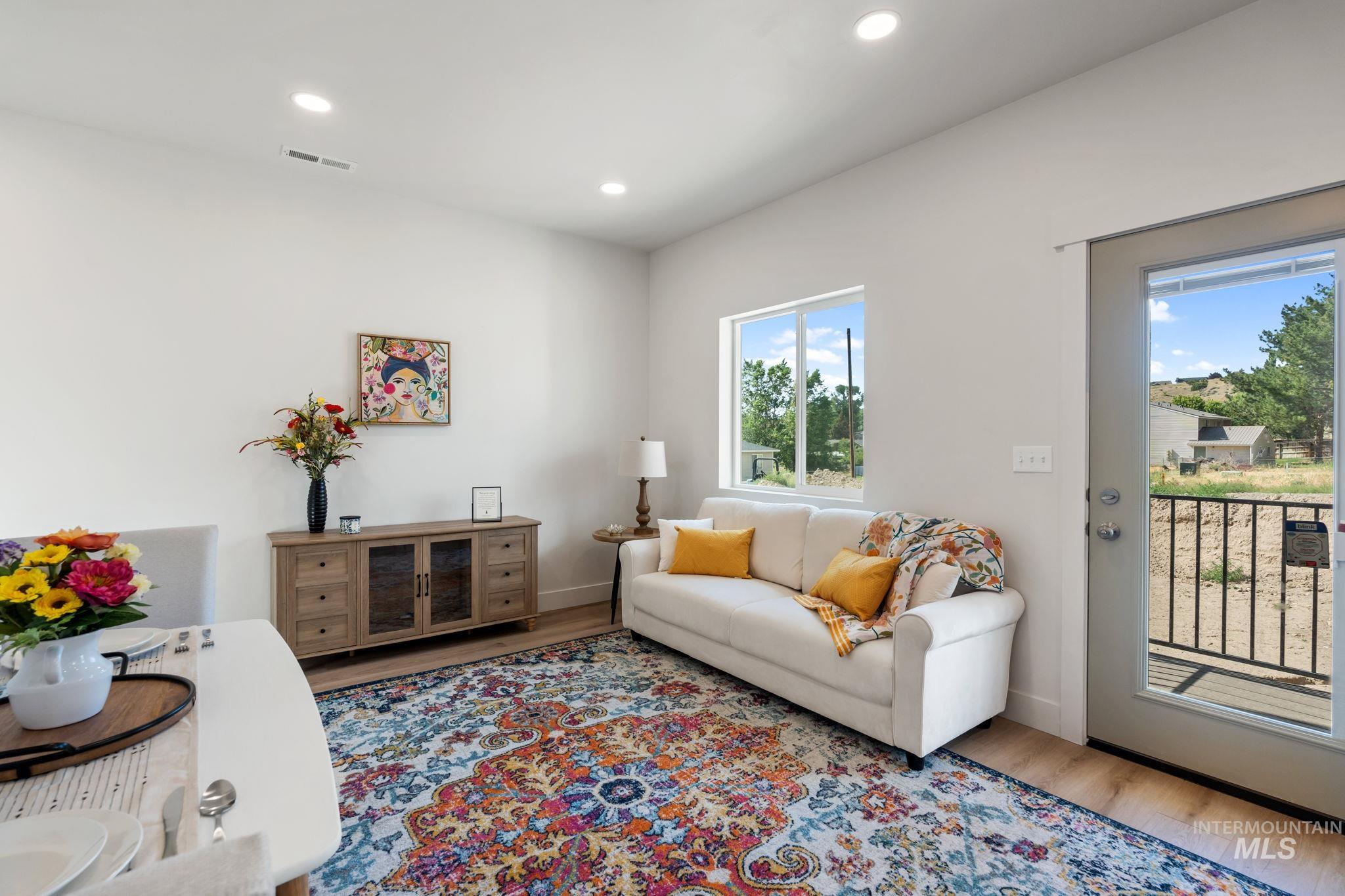 1164 Jasper Loop, Pocatello, Idaho 83204, 4 Bedrooms, 3 Bathrooms, Residential For Sale, Price $399,900,MLS 98972915