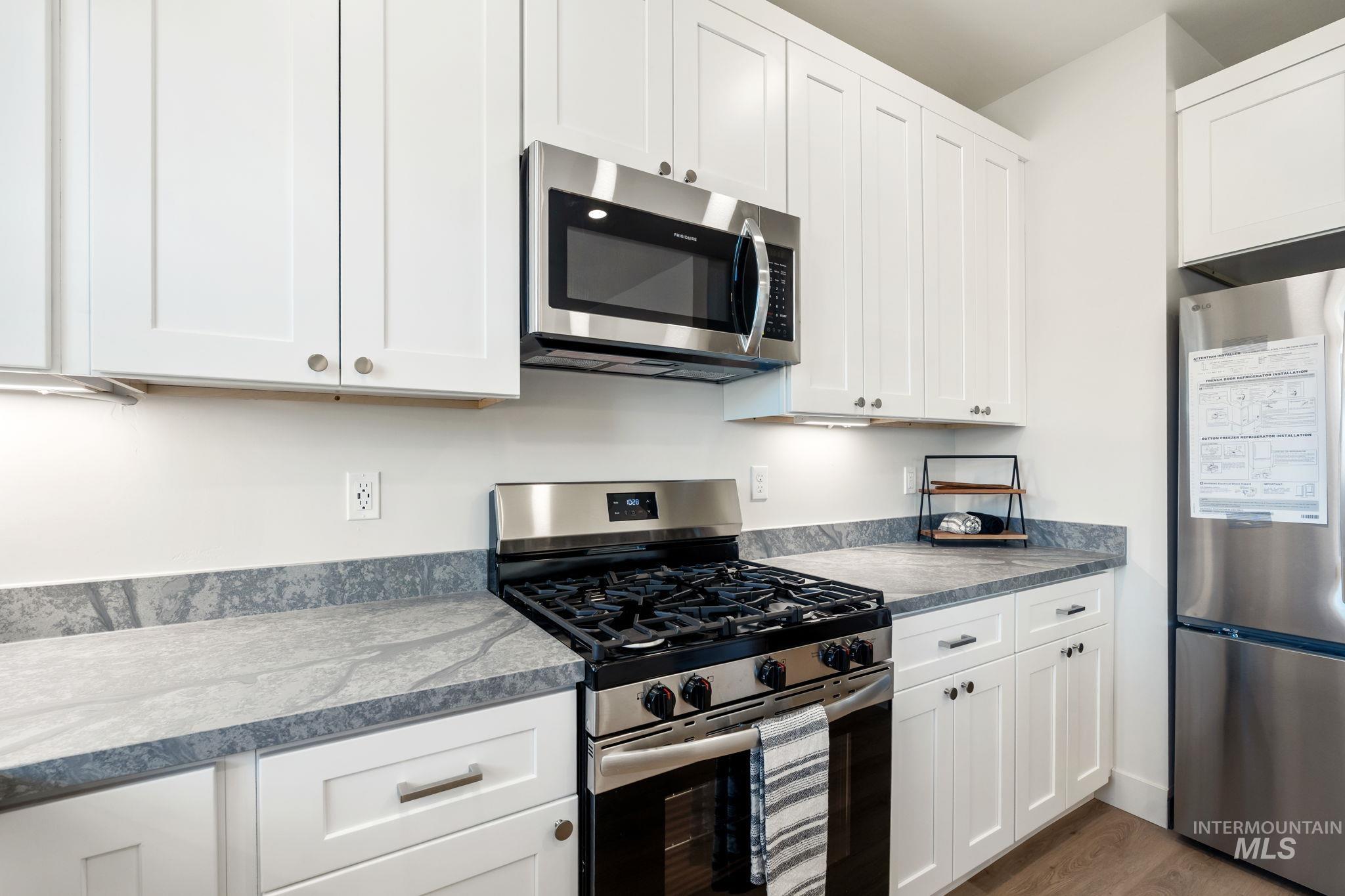 1164 Jasper Loop, Pocatello, Idaho 83204, 4 Bedrooms, 3 Bathrooms, Residential For Sale, Price $399,900,MLS 98972915