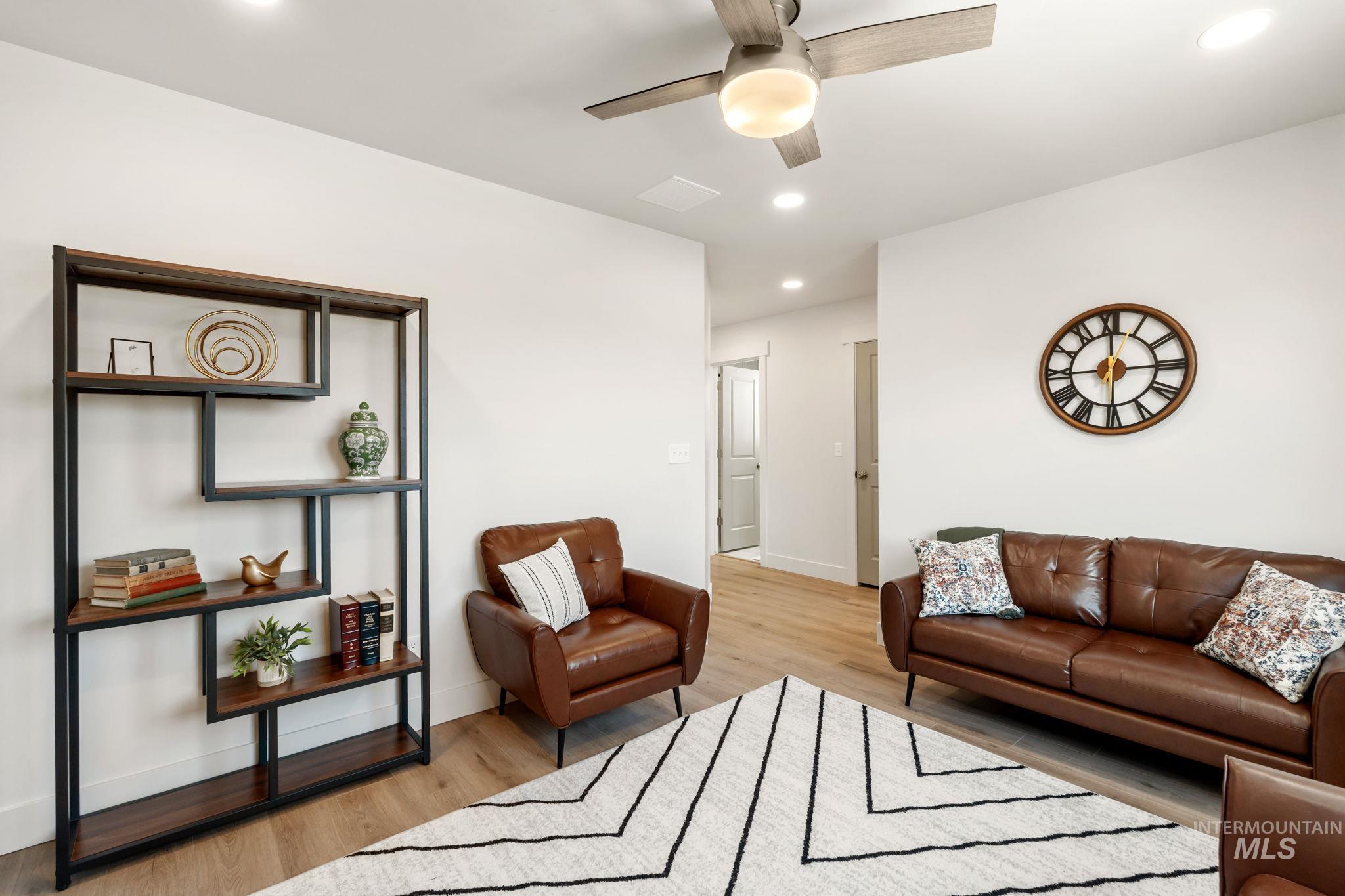 1164 Jasper Loop, Pocatello, Idaho 83204, 4 Bedrooms, 3 Bathrooms, Residential For Sale, Price $399,900,MLS 98972915