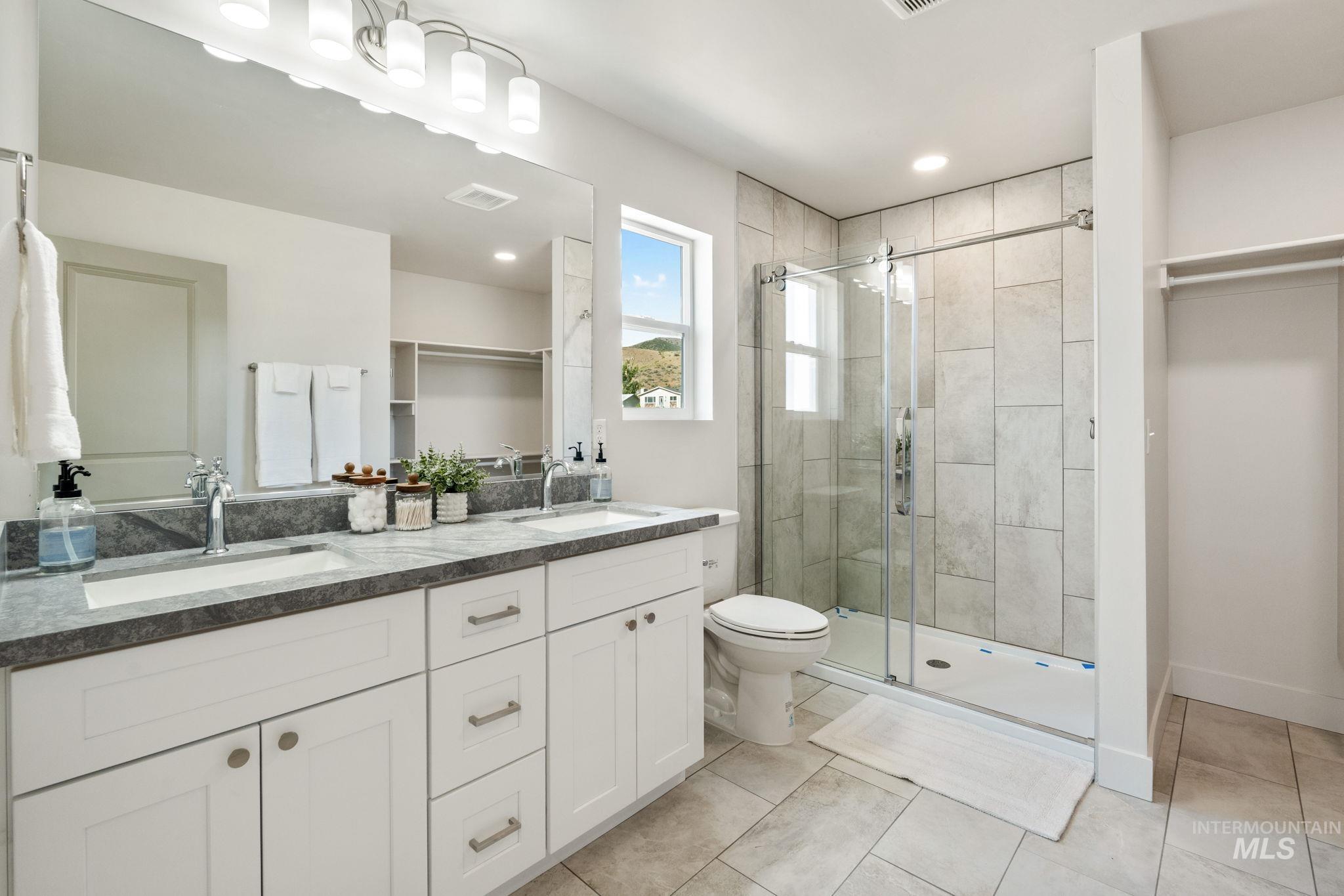 1164 Jasper Loop, Pocatello, Idaho 83204, 4 Bedrooms, 3 Bathrooms, Residential For Sale, Price $399,900,MLS 98972915