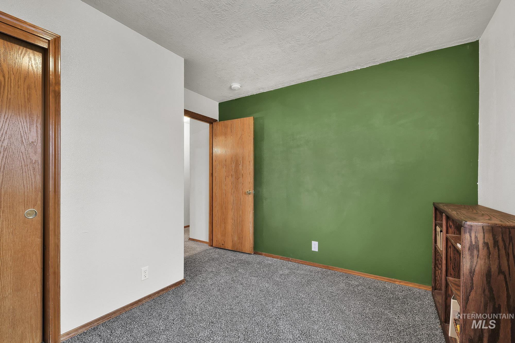 990 Bangtail Ln, Emmett, Idaho 83617, 3 Bedrooms, 2 Bathrooms, Residential For Sale, Price $524,900,MLS 98972916