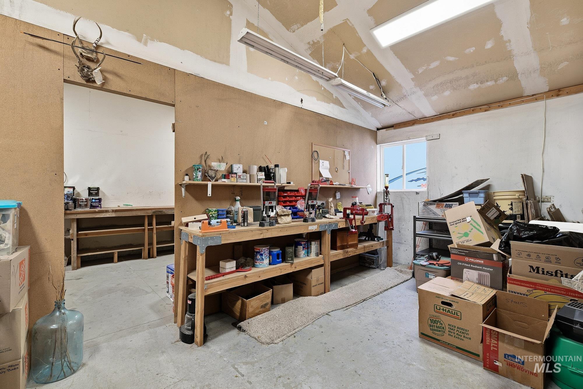 990 Bangtail Ln, Emmett, Idaho 83617, 3 Bedrooms, 2 Bathrooms, Residential For Sale, Price $524,900,MLS 98972916