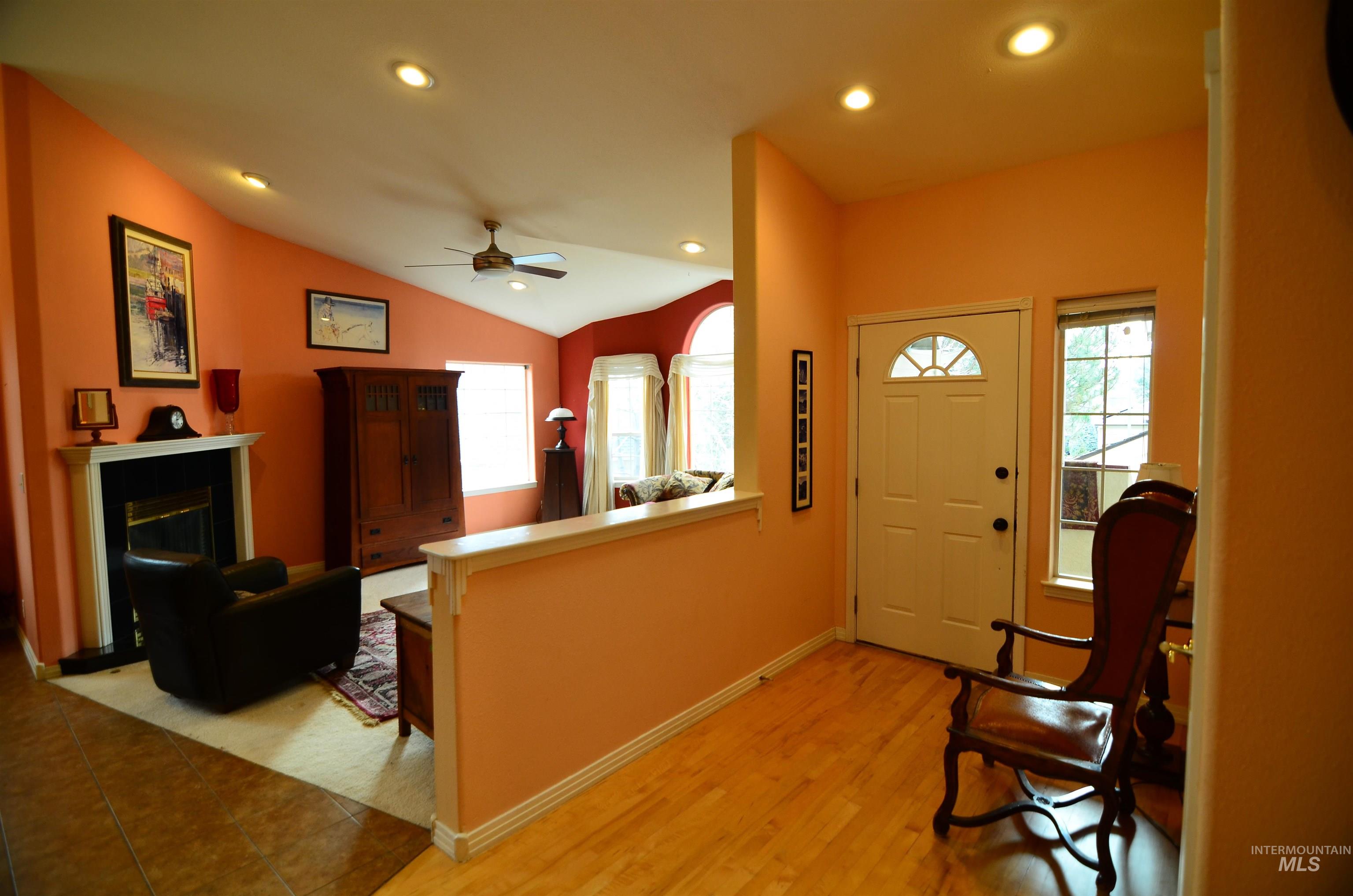 690 S Granite Way, Boise, Idaho 83712, 4 Bedrooms, 3 Bathrooms, Residential For Sale, Price $930,000,MLS 98972919