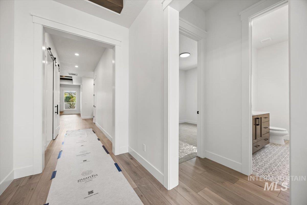 1965 W Pond Stone, Meridian, Idaho 83646, 4 Bedrooms, 3 Bathrooms, Residential For Sale, Price $799,800,MLS 98972921