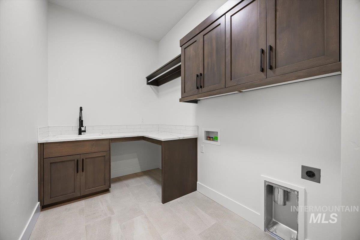 1965 W Pond Stone, Meridian, Idaho 83646, 4 Bedrooms, 3 Bathrooms, Residential For Sale, Price $799,800,MLS 98972921