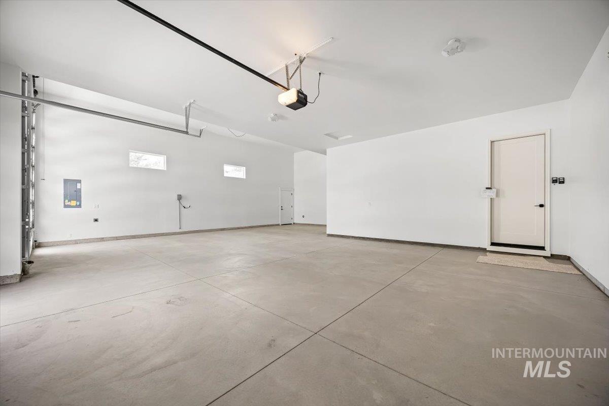 1965 W Pond Stone, Meridian, Idaho 83646, 4 Bedrooms, 3 Bathrooms, Residential For Sale, Price $799,800,MLS 98972921