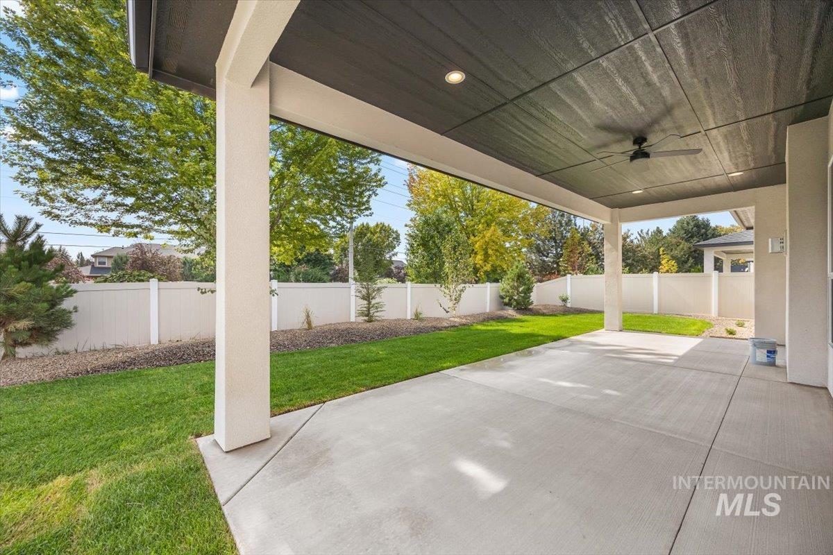 1965 W Pond Stone, Meridian, Idaho 83646, 4 Bedrooms, 3 Bathrooms, Residential For Sale, Price $799,800,MLS 98972921