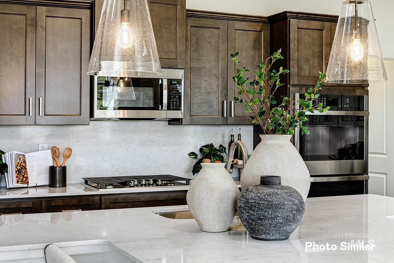 3602 S Angel Falls Way, Nampa, Idaho 83686, 4 Bedrooms, 3 Bathrooms, Residential For Sale, Price $567,400,MLS 98972923