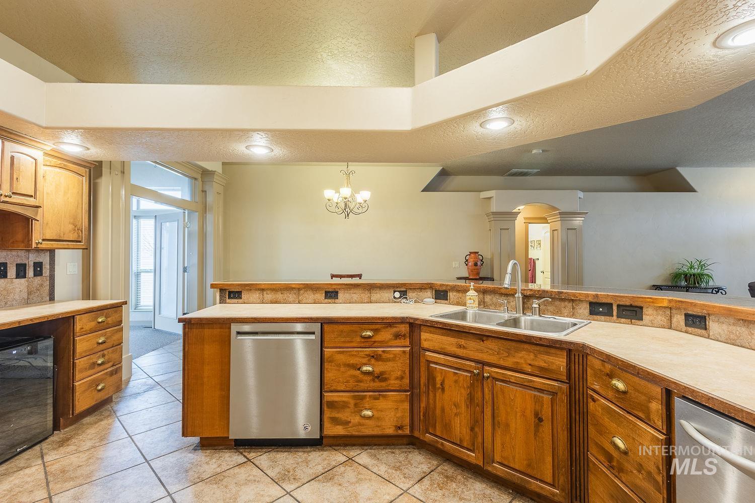 17923 Polara Way, Nampa, Idaho 83687, 3 Bedrooms, 2 Bathrooms, Residential For Sale, Price $775,000,MLS 98972924