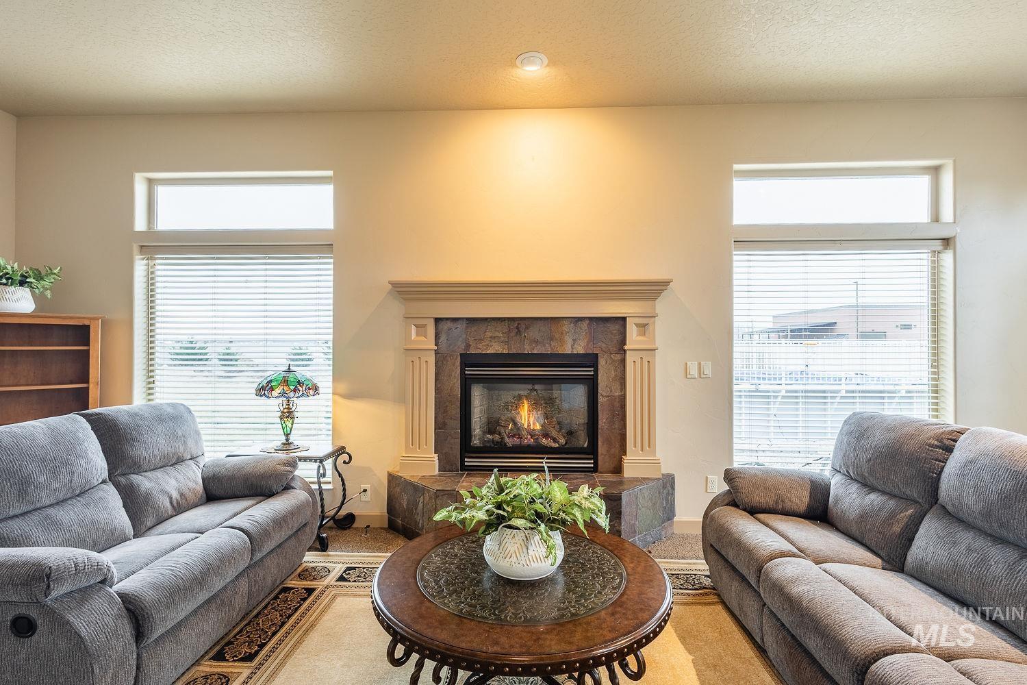 17923 Polara Way, Nampa, Idaho 83687, 3 Bedrooms, 2 Bathrooms, Residential For Sale, Price $775,000,MLS 98972924