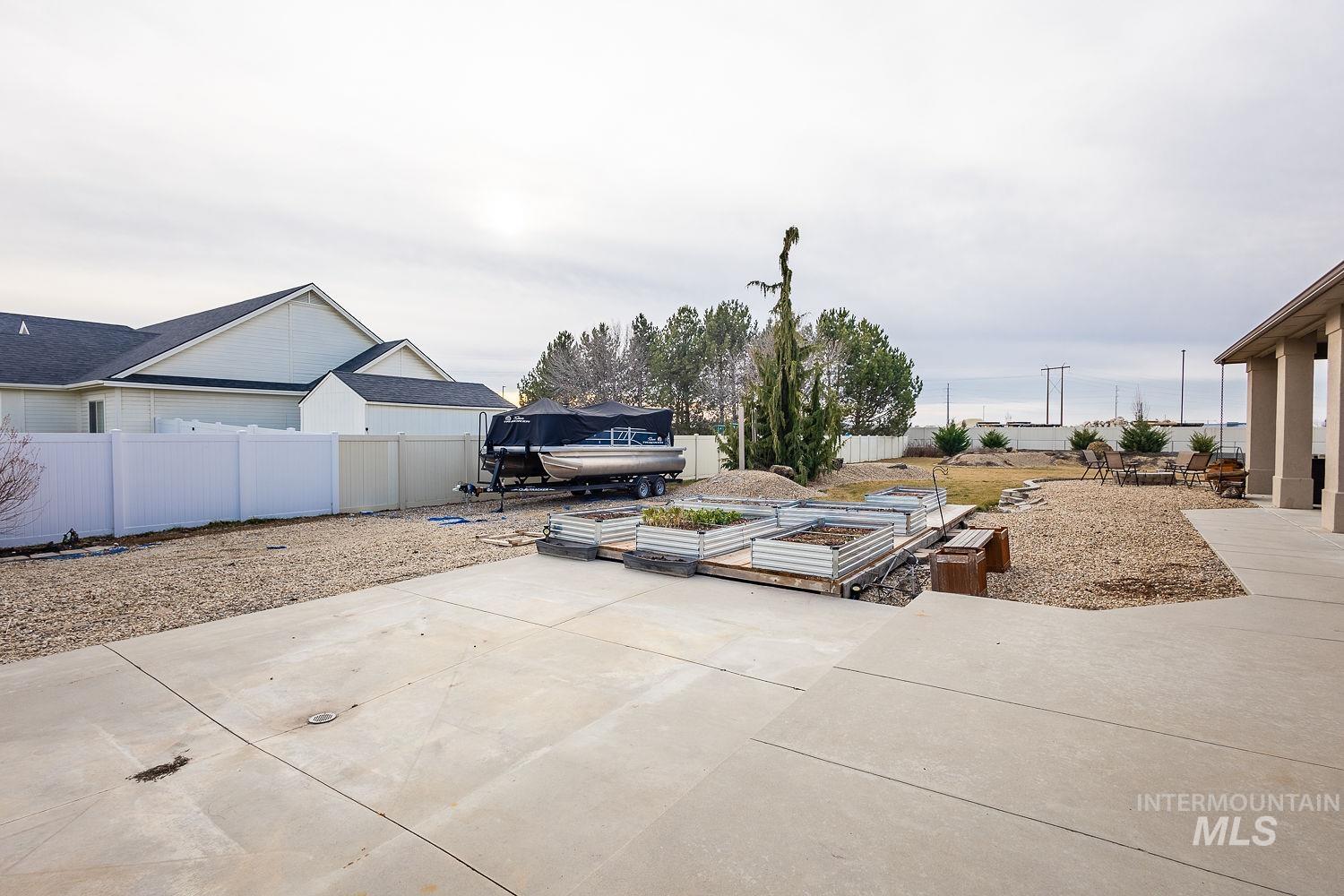 17923 Polara Way, Nampa, Idaho 83687, 3 Bedrooms, 2 Bathrooms, Residential For Sale, Price $775,000,MLS 98972924