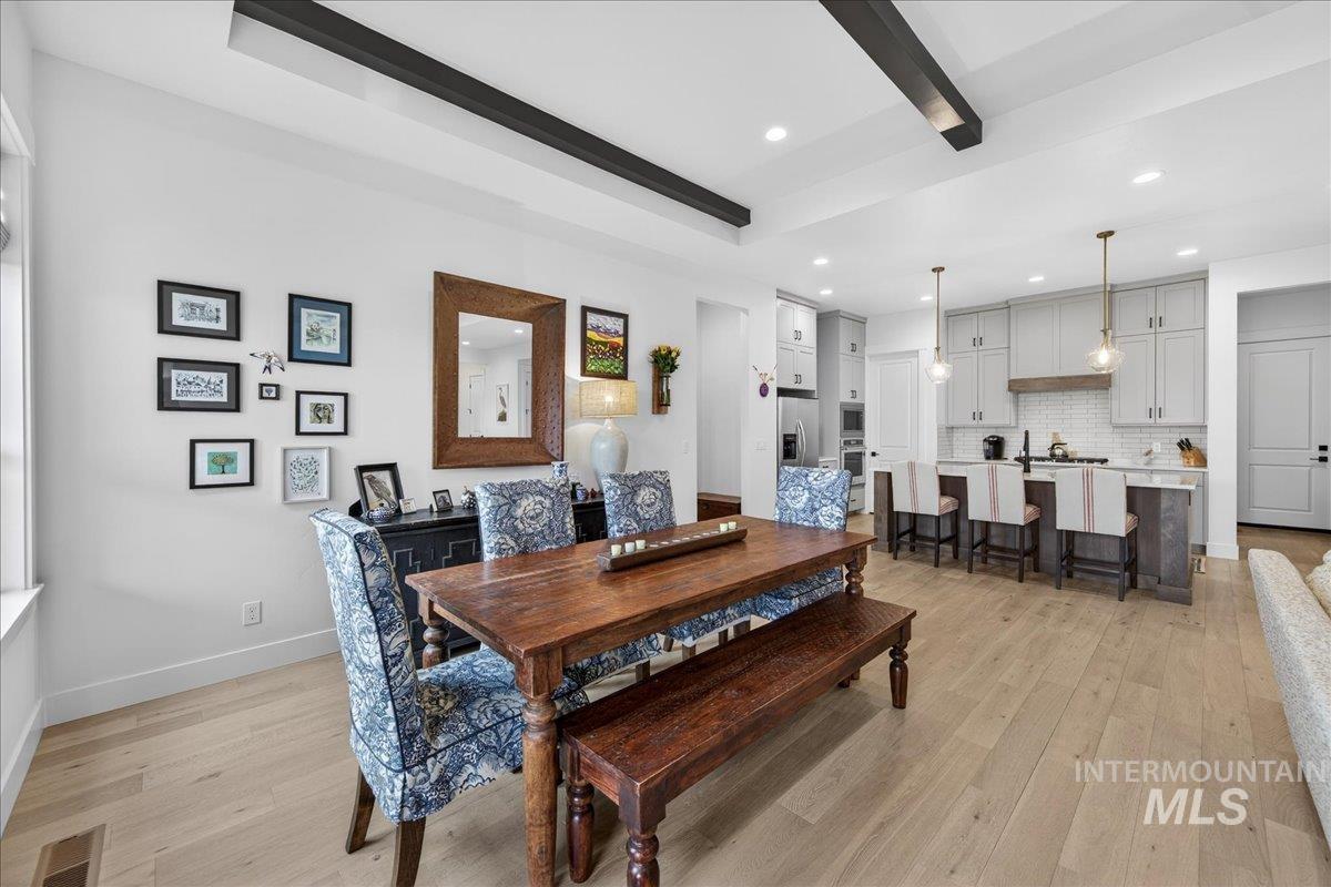 1911 N Willowick Ave, Eagle, Idaho 83616, 4 Bedrooms, 3 Bathrooms, Residential For Sale, Price $839,990, 98972925