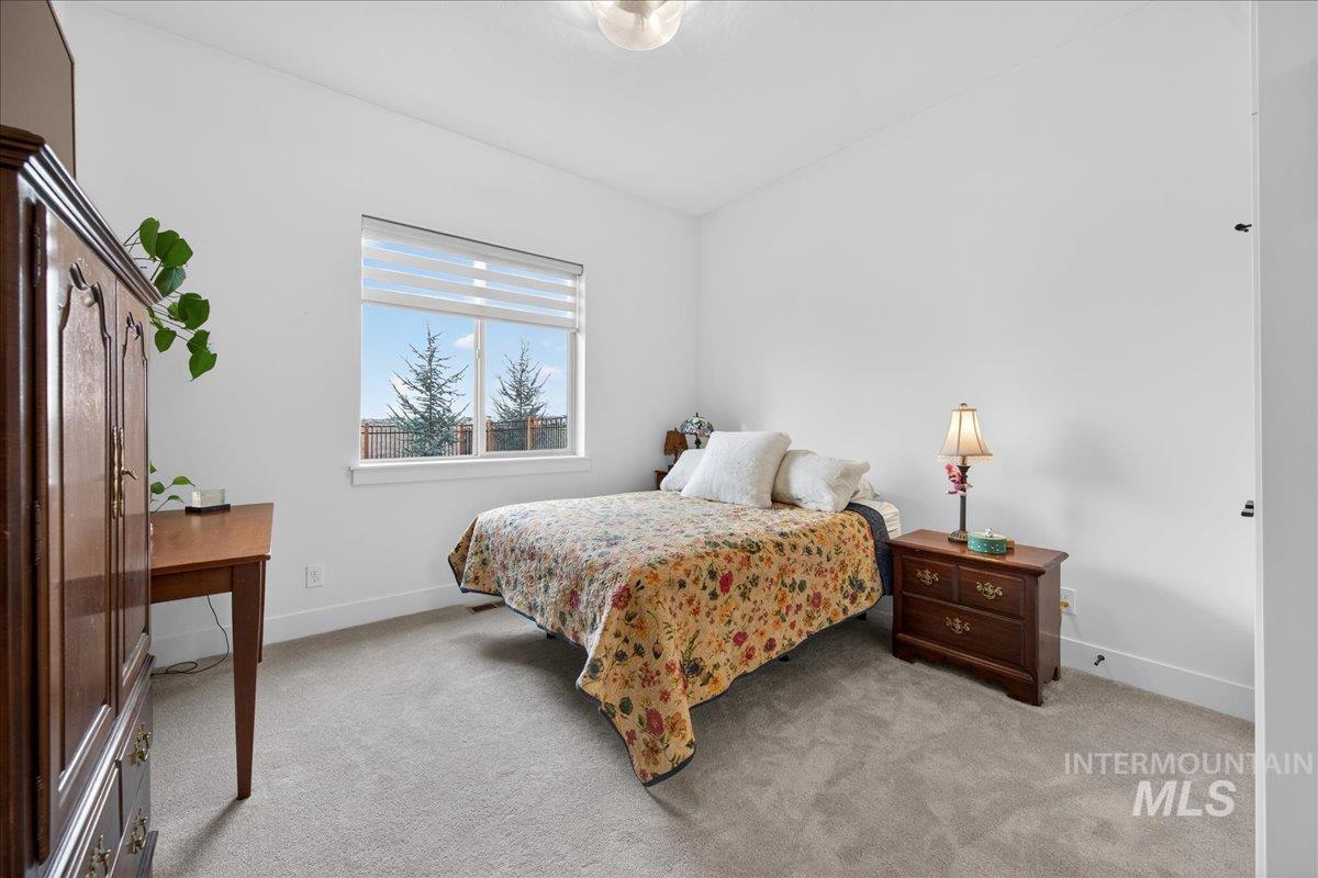 1911 N Willowick Ave, Eagle, Idaho 83616, 4 Bedrooms, 3 Bathrooms, Residential For Sale, Price $839,990, 98972925