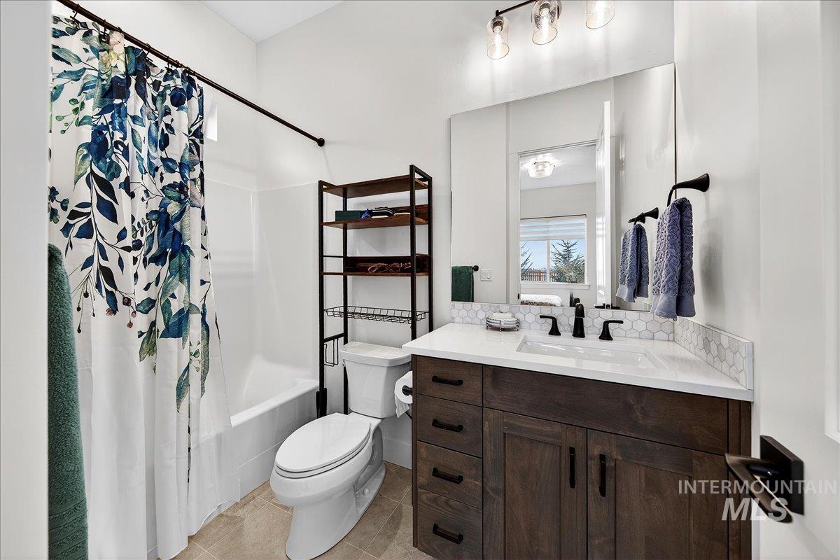 1911 N Willowick Ave, Eagle, Idaho 83616, 4 Bedrooms, 3 Bathrooms, Residential For Sale, Price $839,990, 98972925