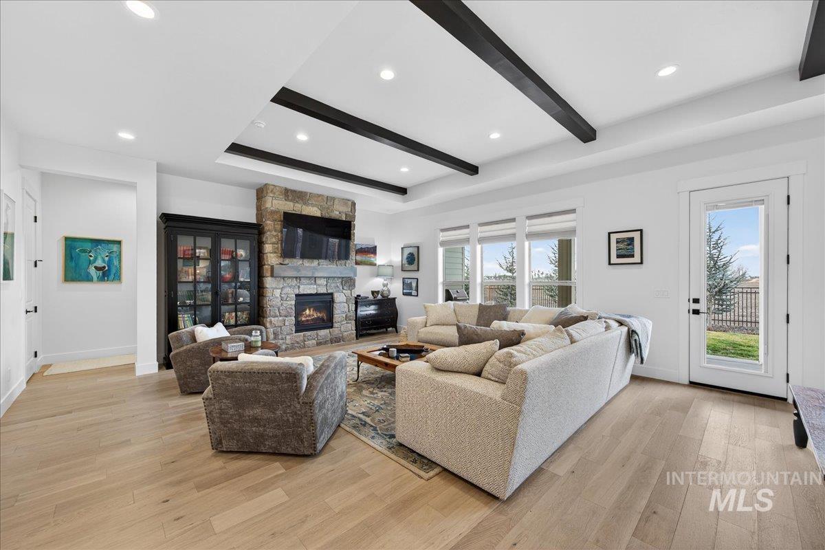 1911 N Willowick Ave, Eagle, Idaho 83616, 4 Bedrooms, 3 Bathrooms, Residential For Sale, Price $839,990, 98972925