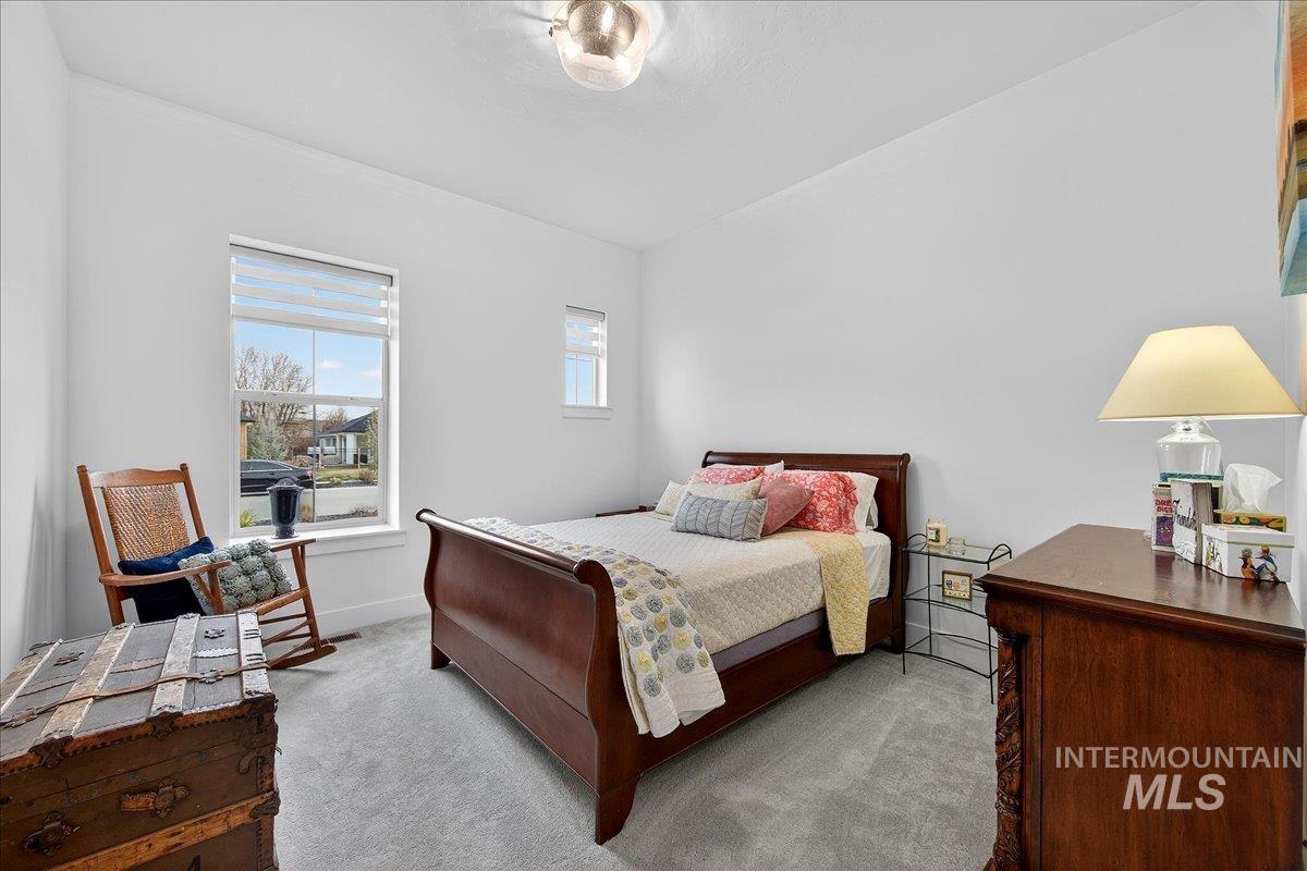 1911 N Willowick Ave, Eagle, Idaho 83616, 4 Bedrooms, 3 Bathrooms, Residential For Sale, Price $839,990, 98972925