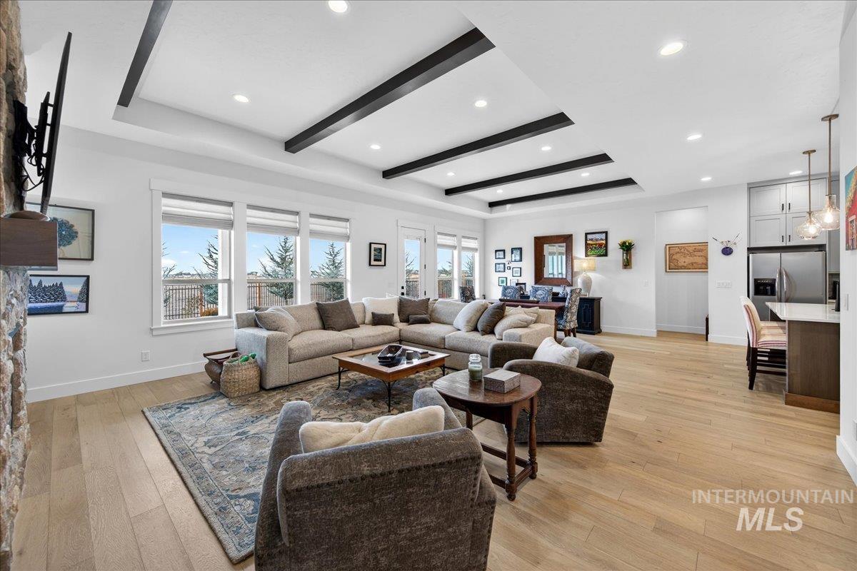 1911 N Willowick Ave, Eagle, Idaho 83616, 4 Bedrooms, 3 Bathrooms, Residential For Sale, Price $877,778, 98972925