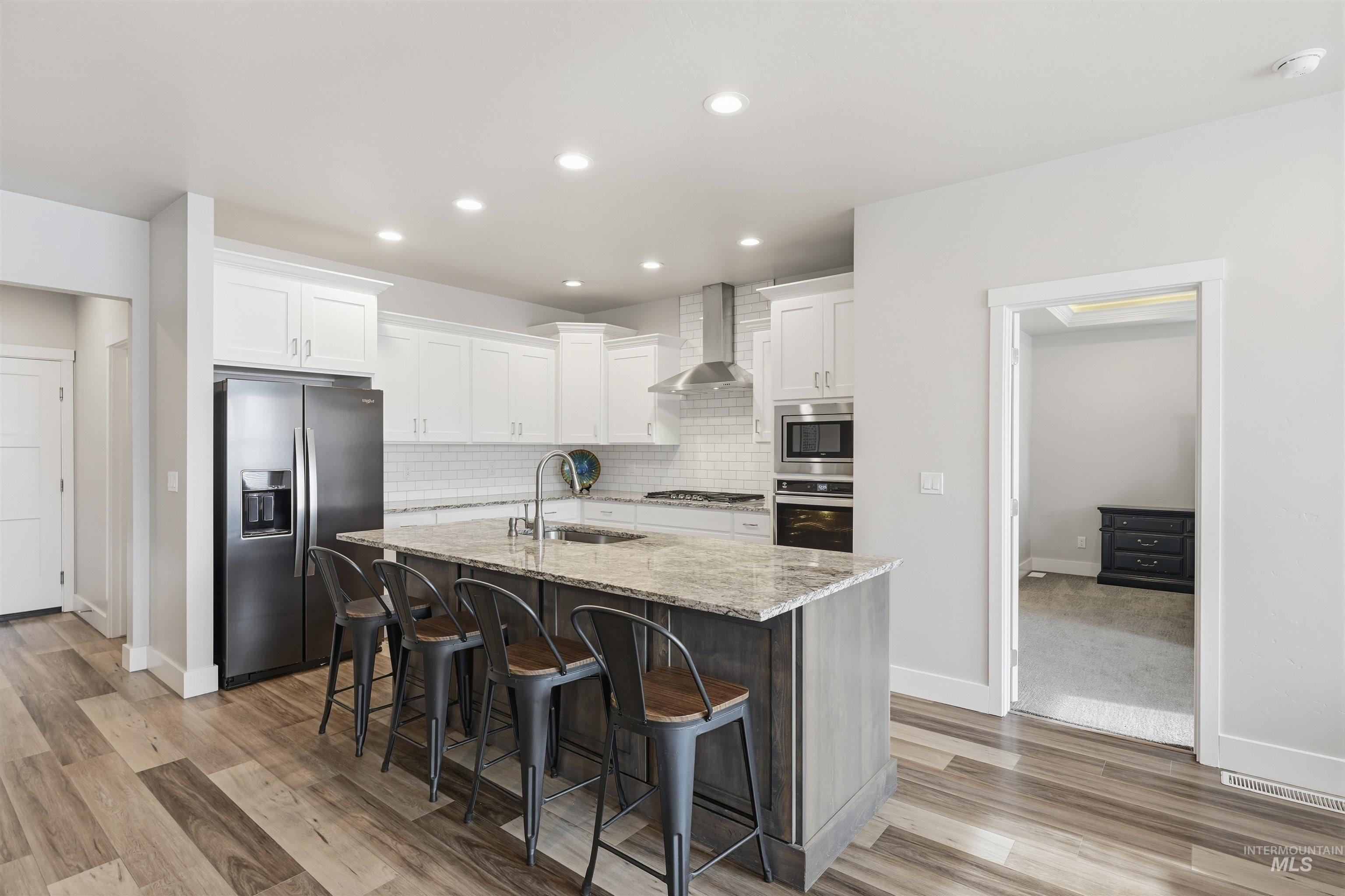 2229 E Grayson St, Meridian, Idaho 83642, 3 Bedrooms, 2 Bathrooms, Residential For Sale, Price $589,000, 98972926